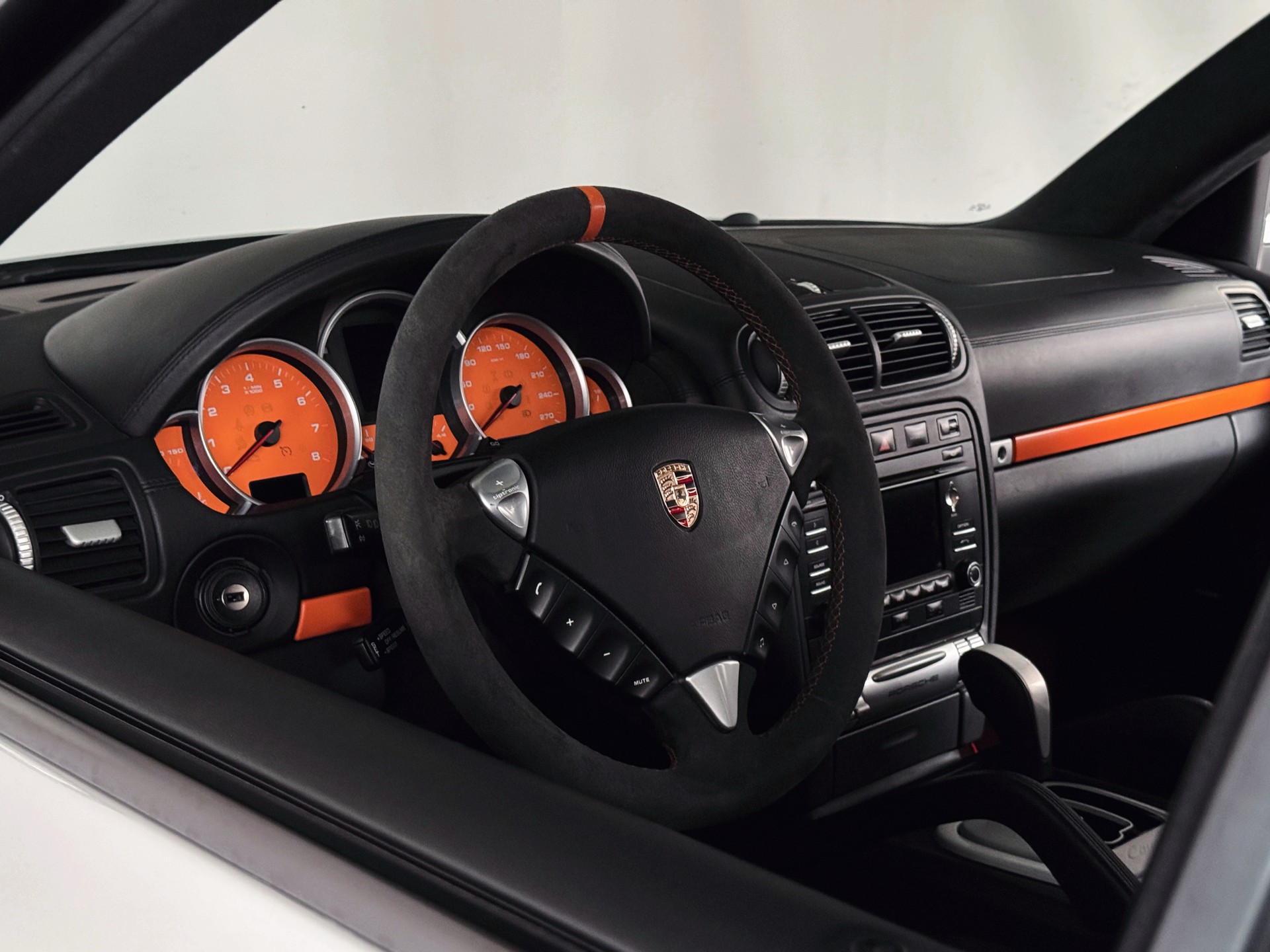 PORSCHE Cayenne S Transsyberia Tiptronic-image-10