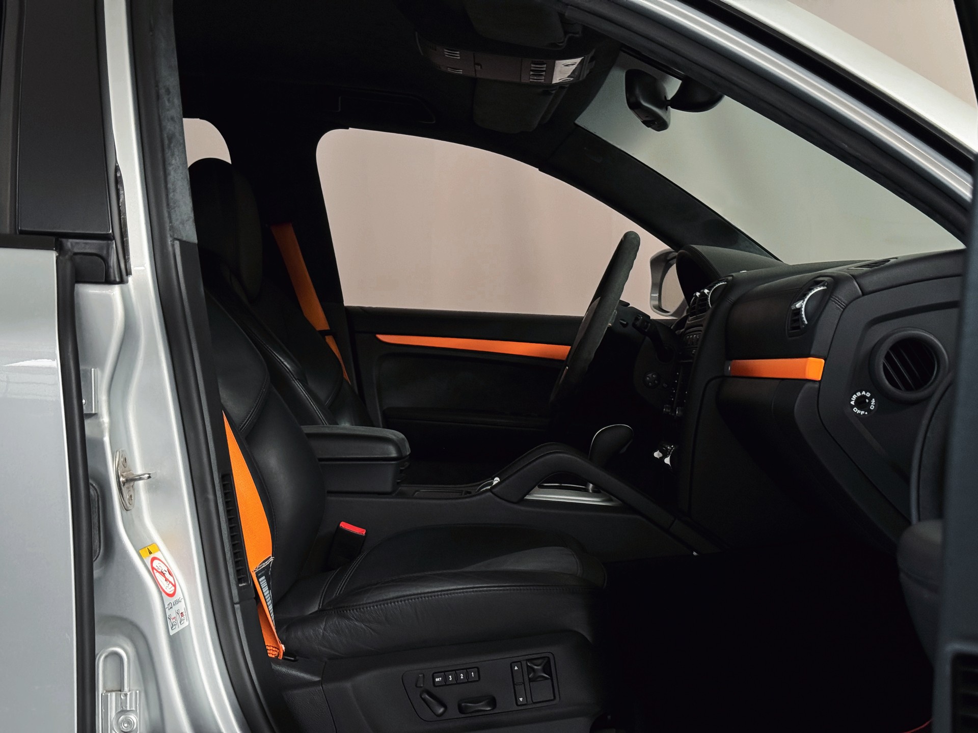 PORSCHE Cayenne S Transsyberia Tiptronic-image-18