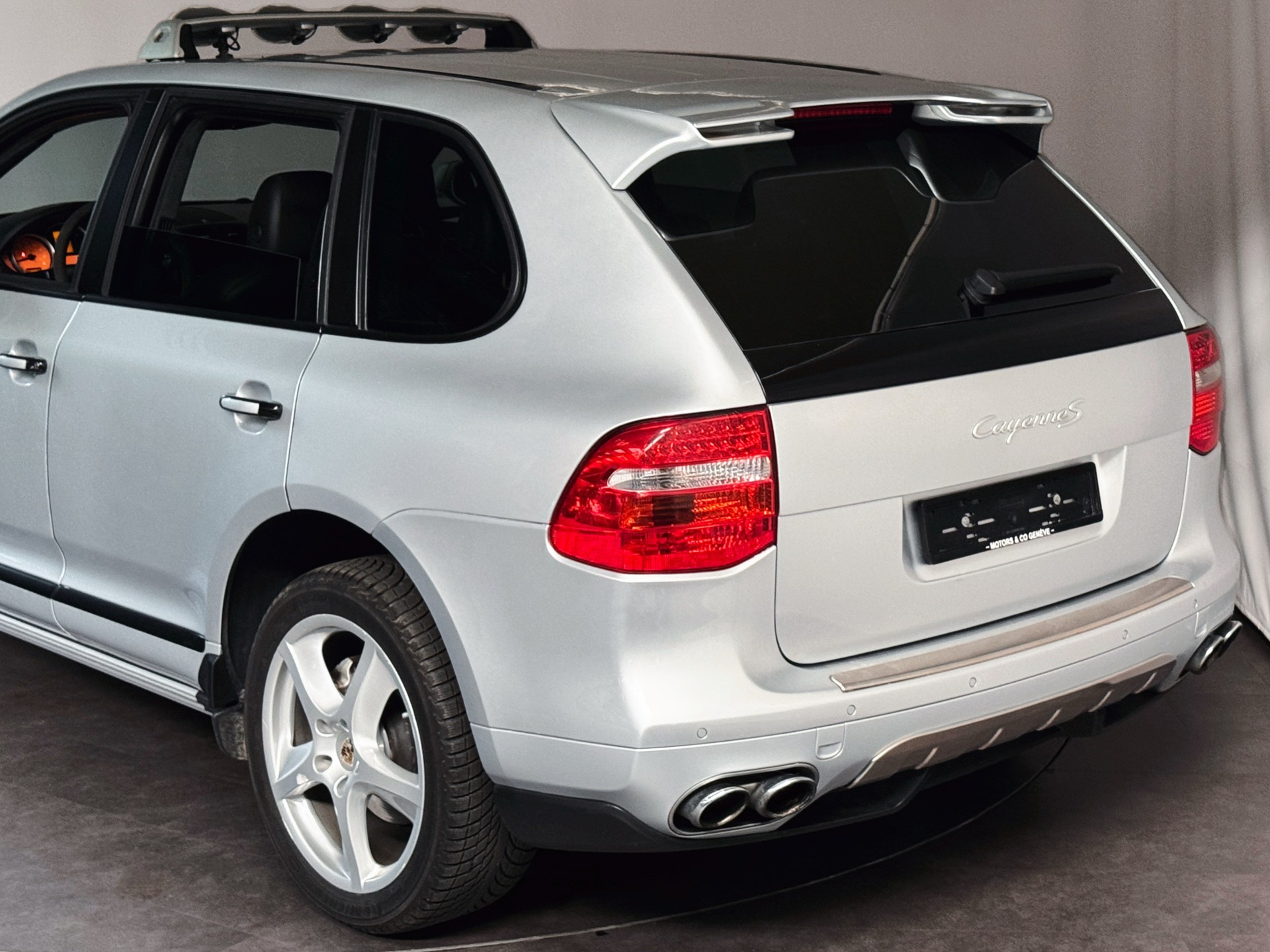 PORSCHE Cayenne S Transsyberia Tiptronic-image-31