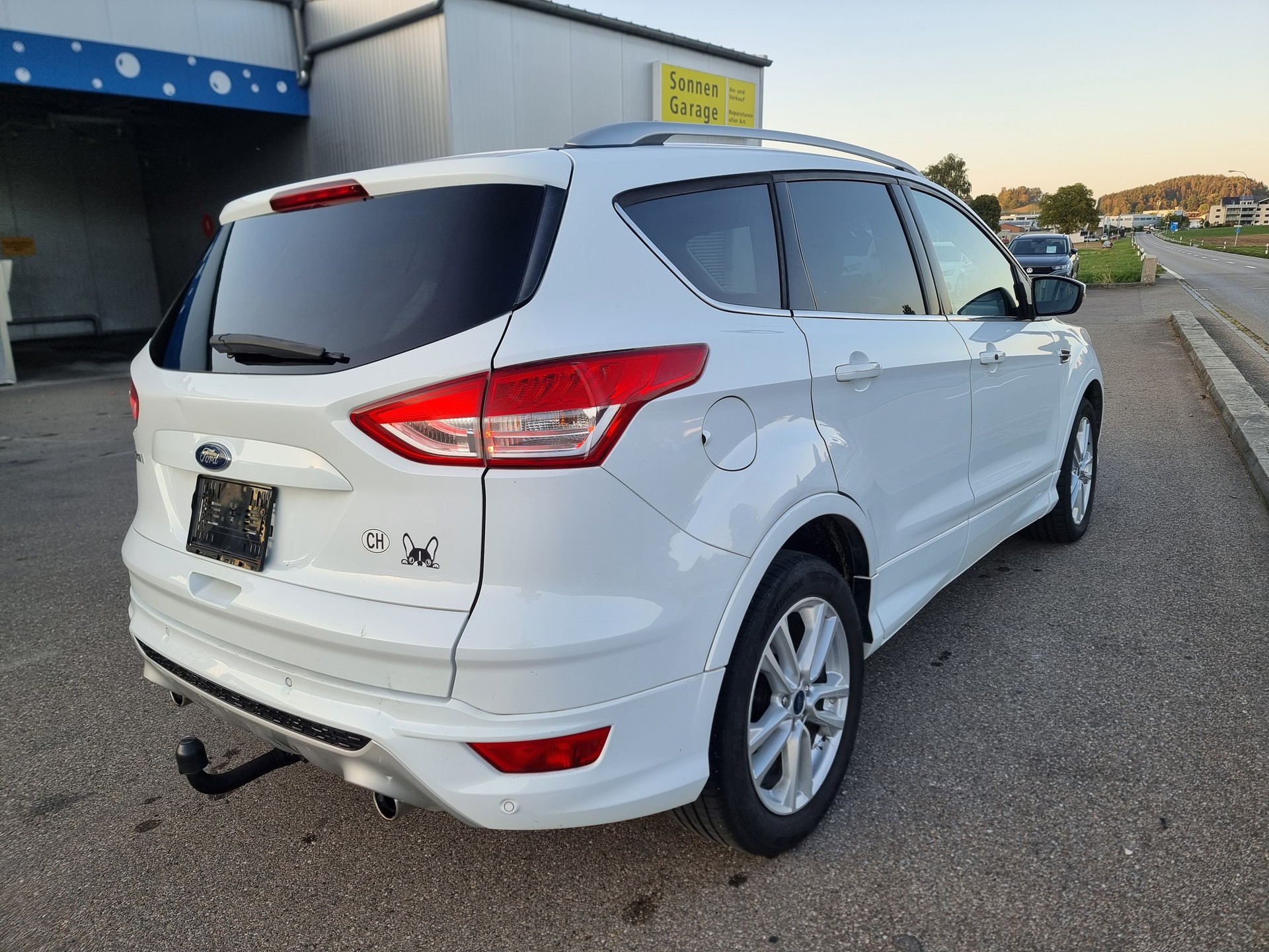 FORD Kuga 2.0 TDCi Titanium 4WD PowerShift-image-8