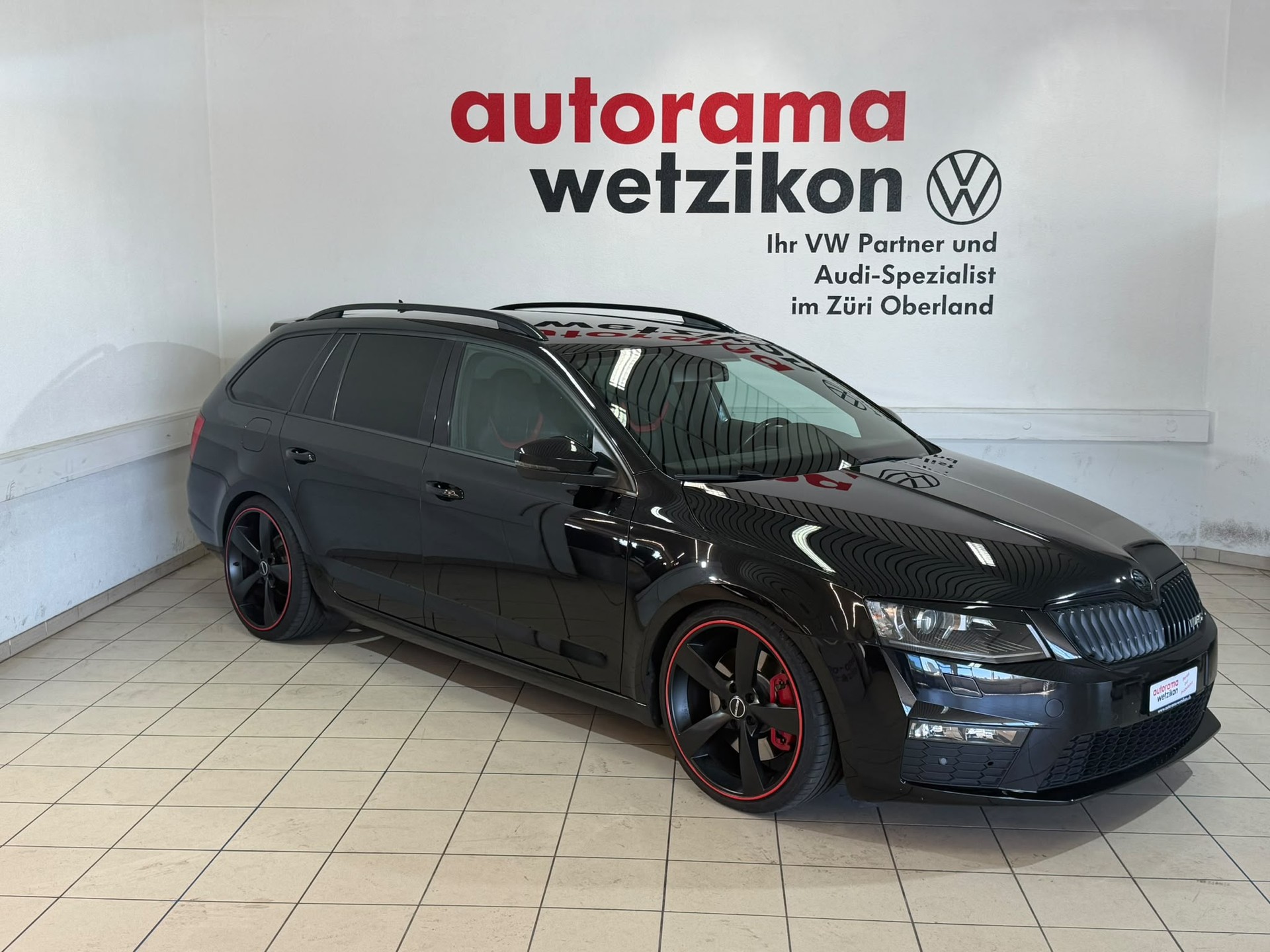 SKODA Octavia Combi 2.0 TSI RS DSG-image-0