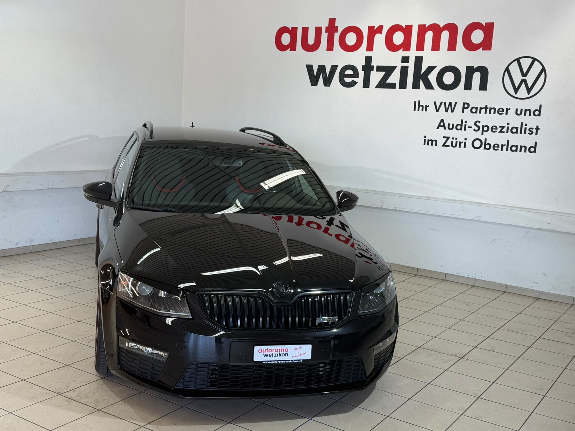 SKODA Octavia Combi 2.0 TSI RS DSG-image-1