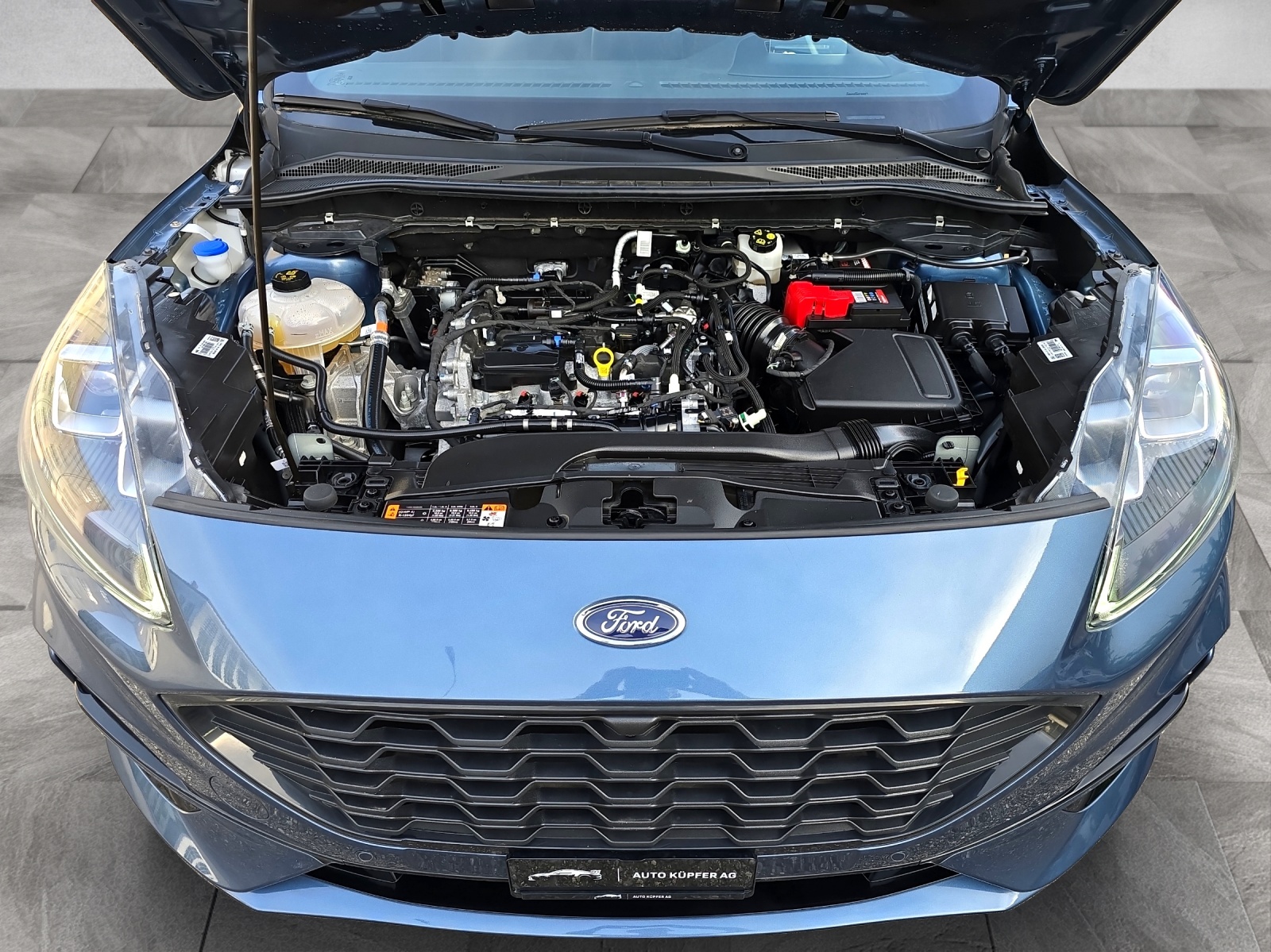 FORD Kuga 1.5 SCTi ST-Line X FWD AHK 1.8t-image-30