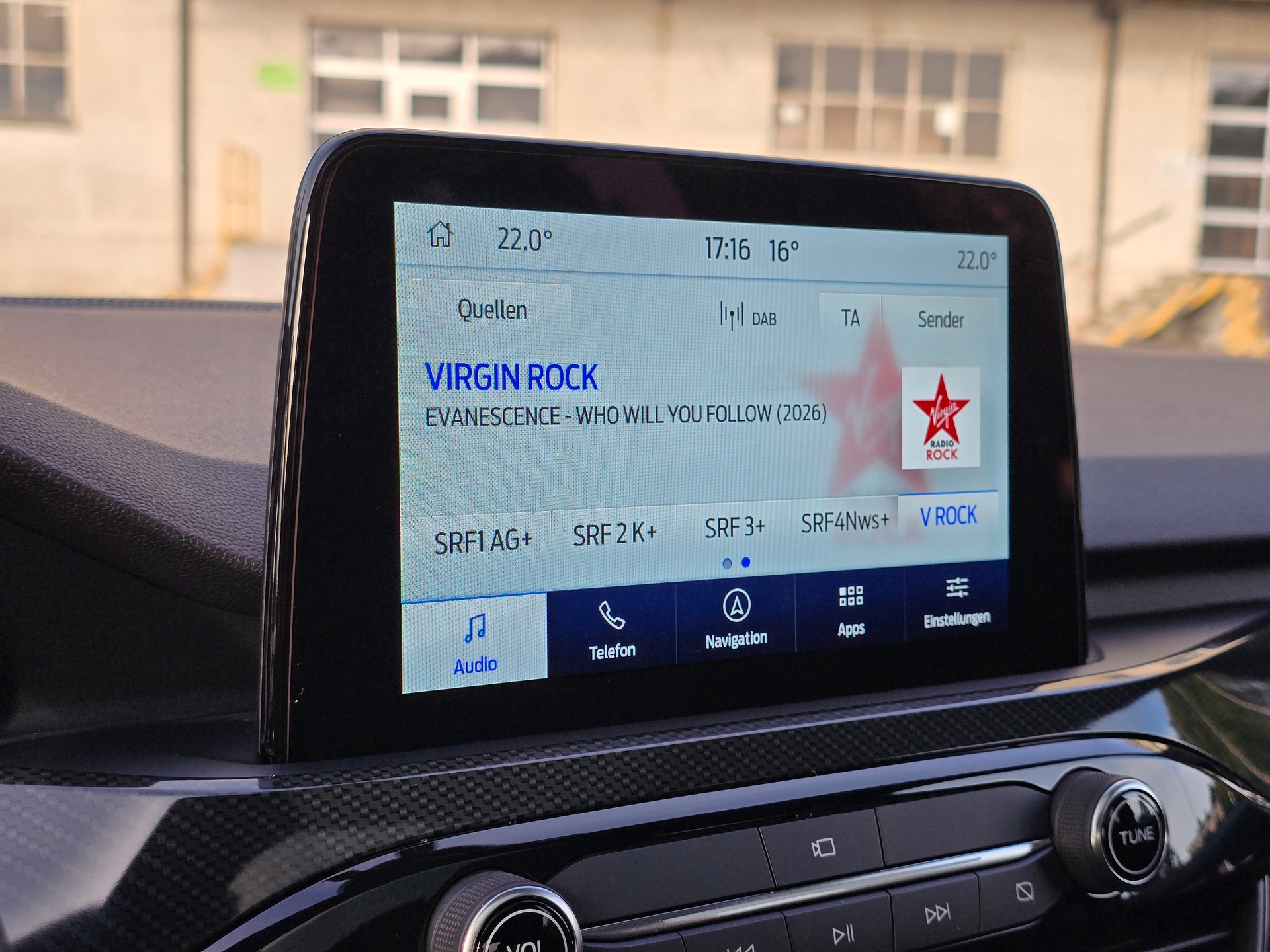 FORD Kuga 1.5 SCTi ST-Line X FWD AHK 1.8t-image-21