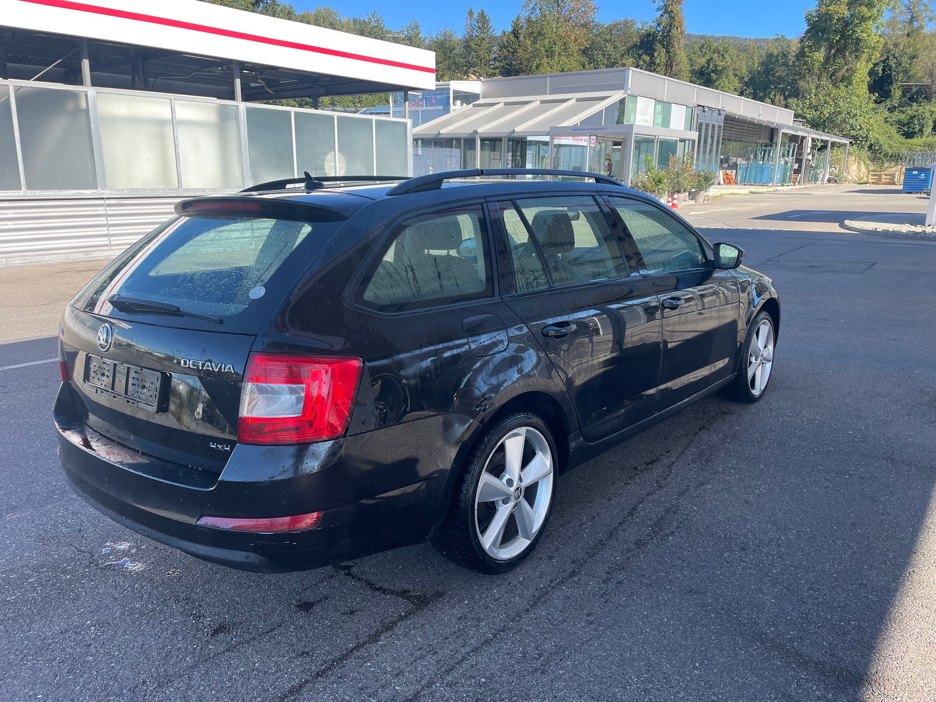 SKODA Octavia Combi 2.0 TDI Style 4x4 DSG-image-6