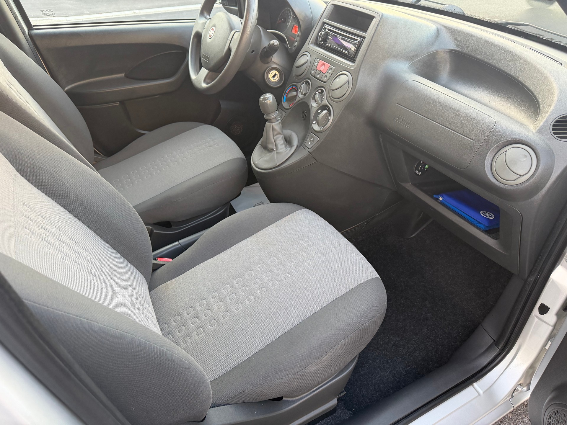 FIAT Panda 1.2 Active-image-10