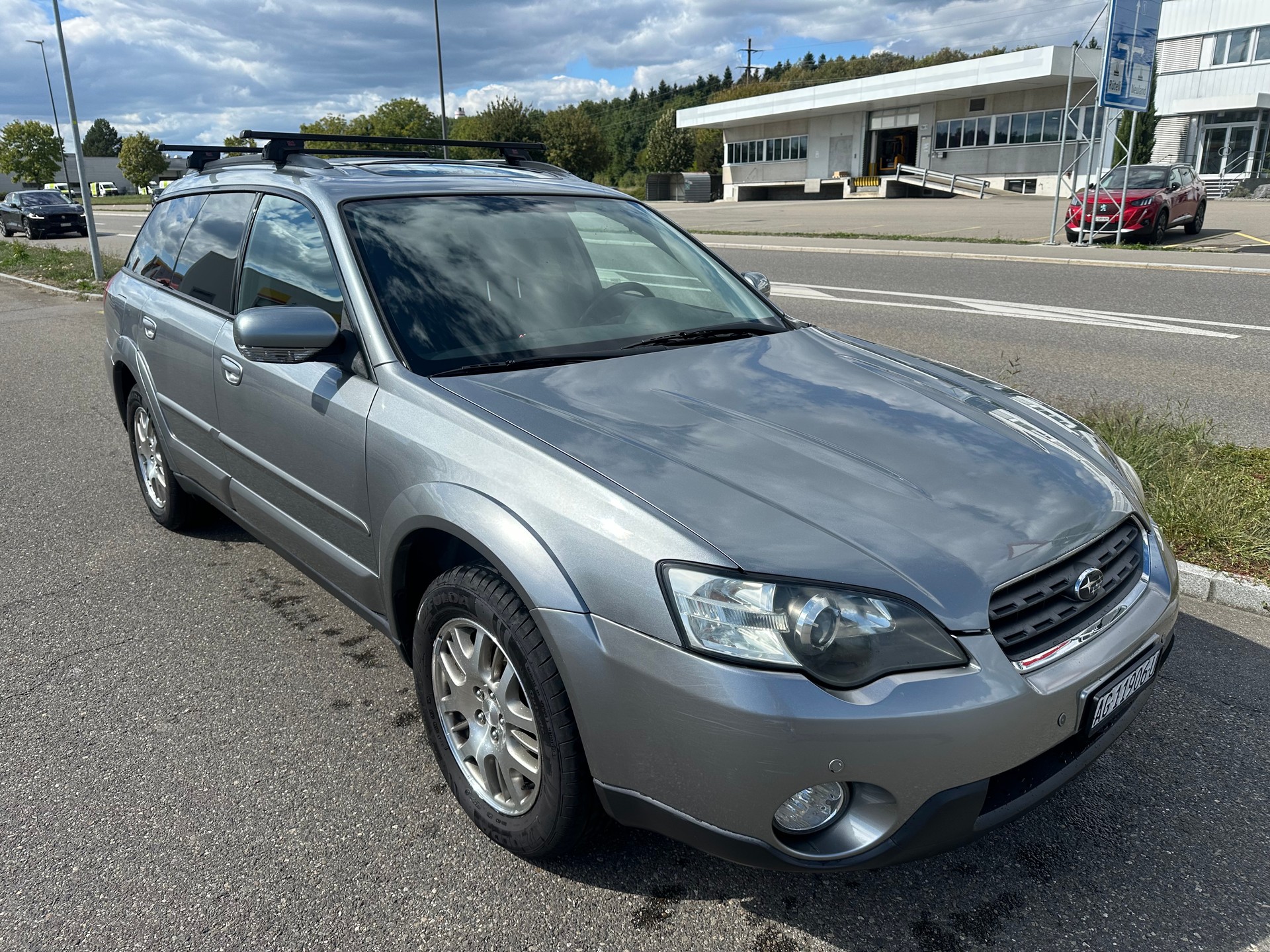 SUBARU Outback 2.5i AWD-image-2