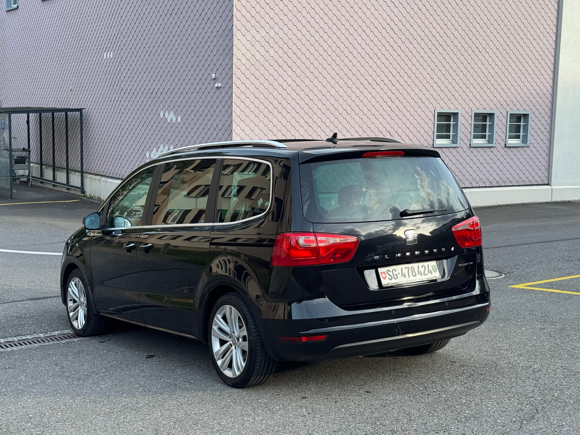 SEAT Alhambra 2.0 TDI Reference 4x4-image-8