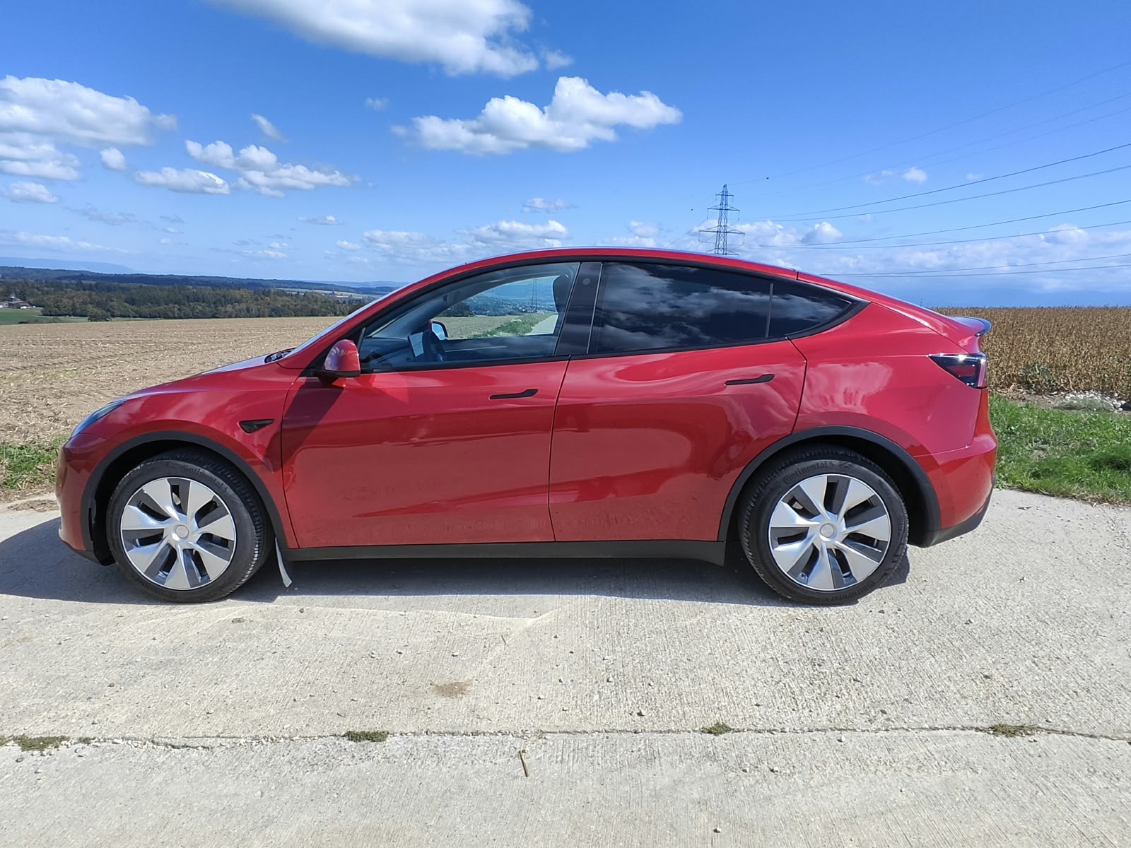 TESLA Long Range AWD Autopilot amélioré-image-2