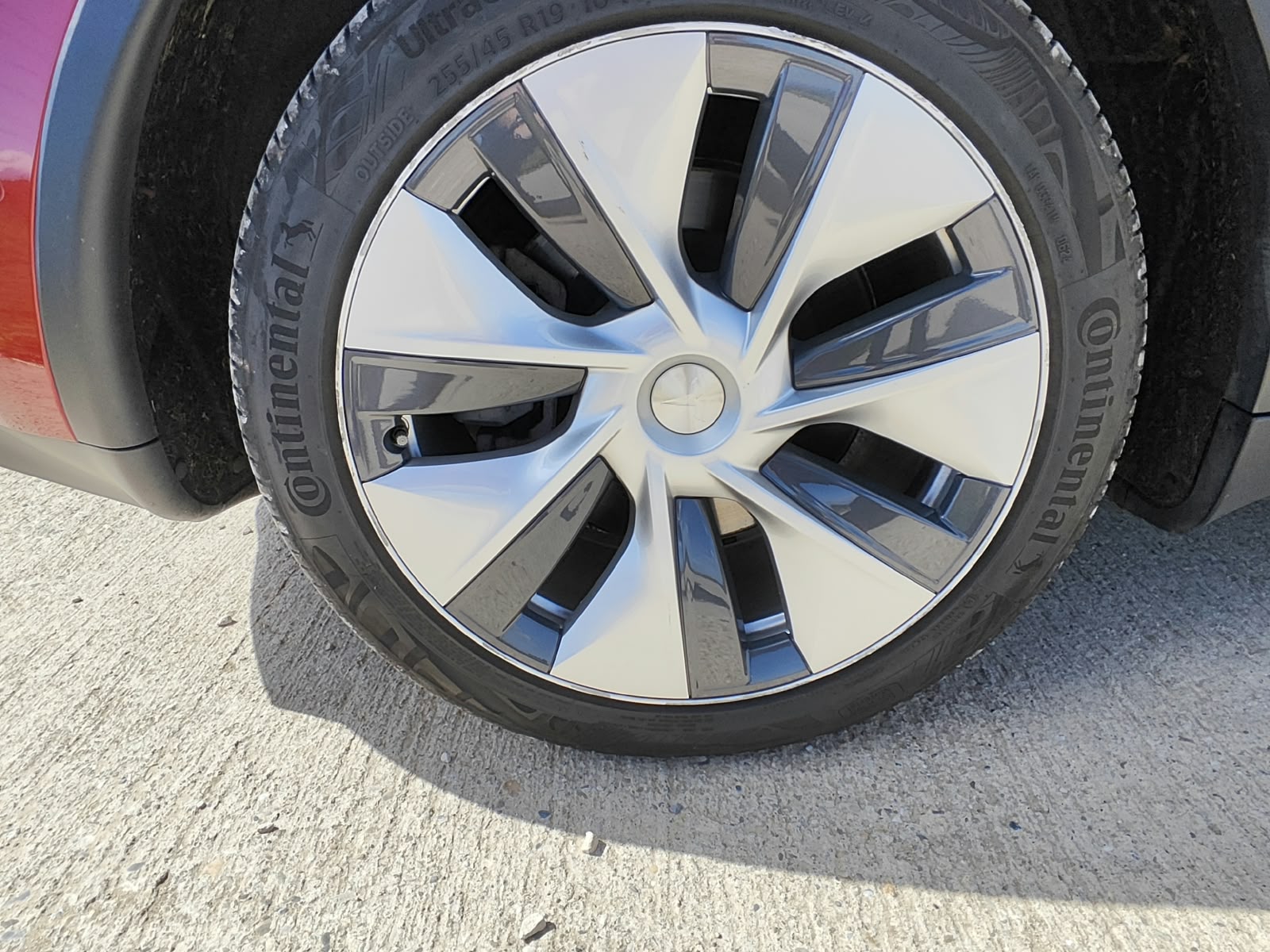 TESLA Long Range AWD Autopilot amélioré-image-5