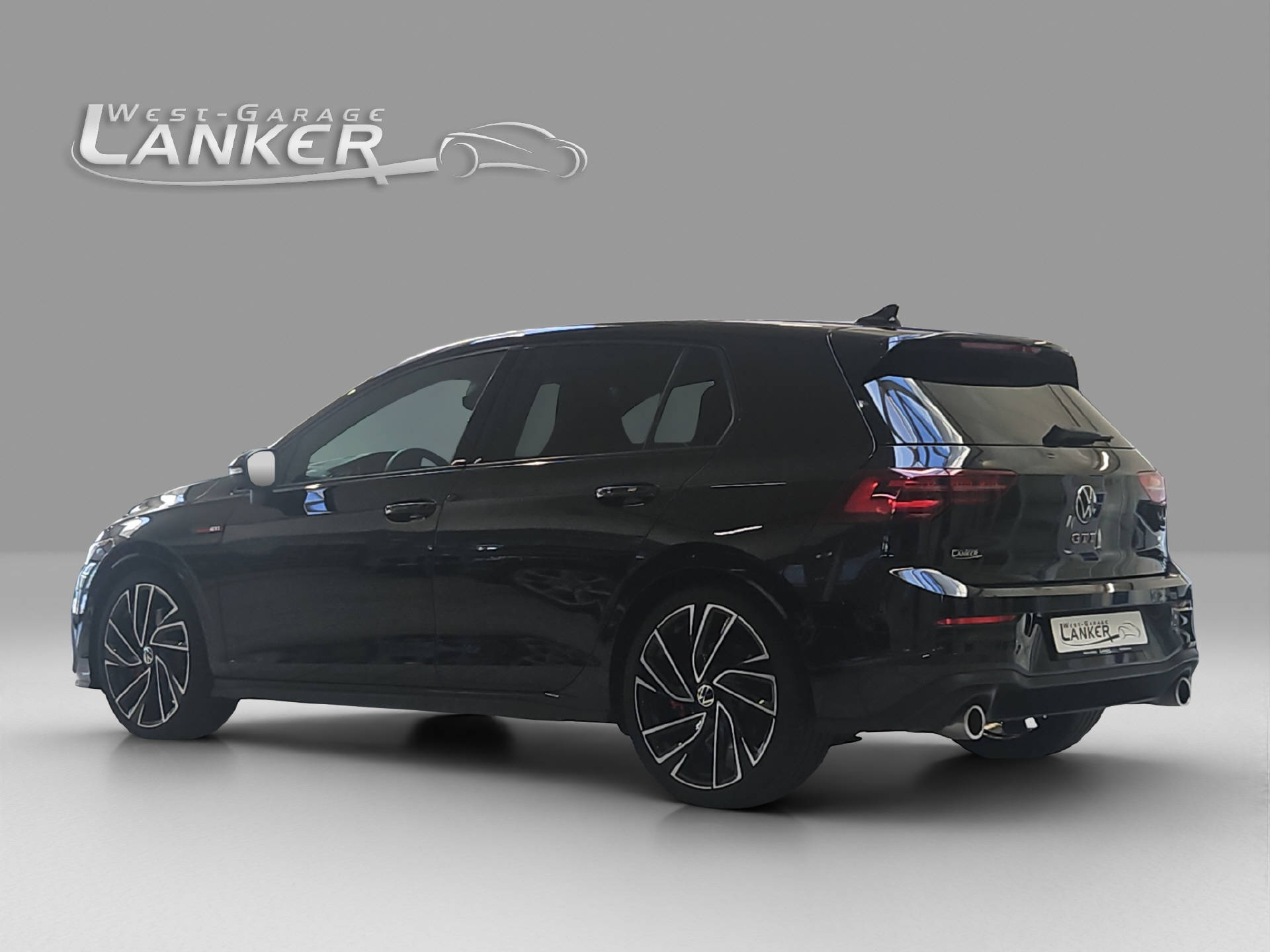 VW Golf VIII 2.0 TSI GTI DSG-showroom-element-3