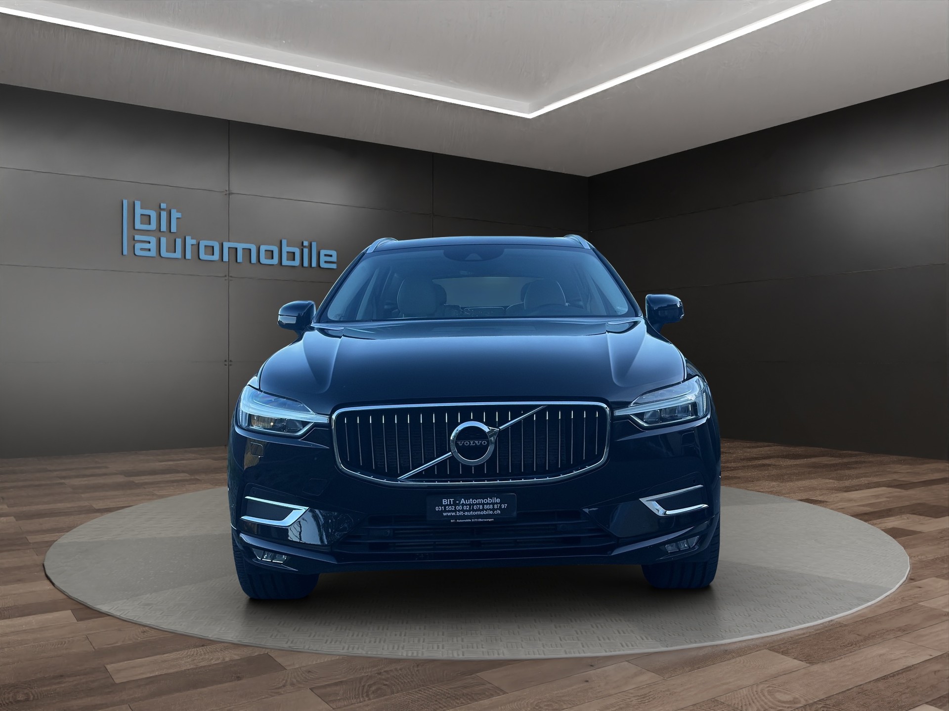 VOLVO XC60 T6 AWD Inscription Geartronic 320PS-image-1