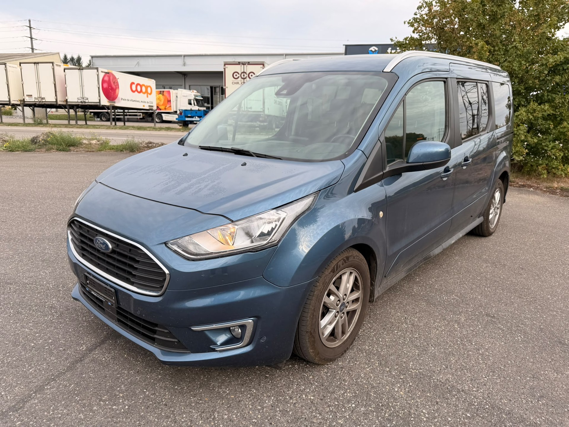 FORD Grand Tourneo Connect 1.5 EcoBlue Titanium Automat-image-1