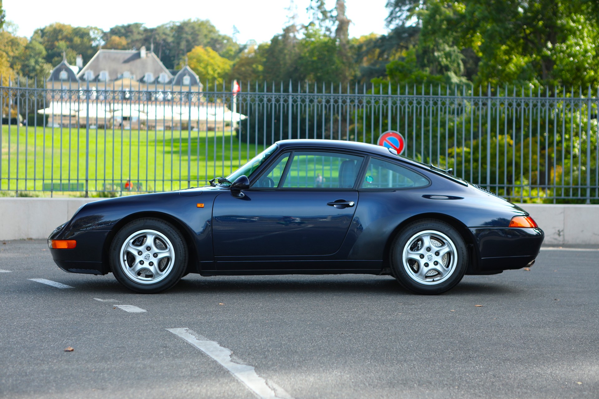 PORSCHE 911 Carrera 2 993-image-0