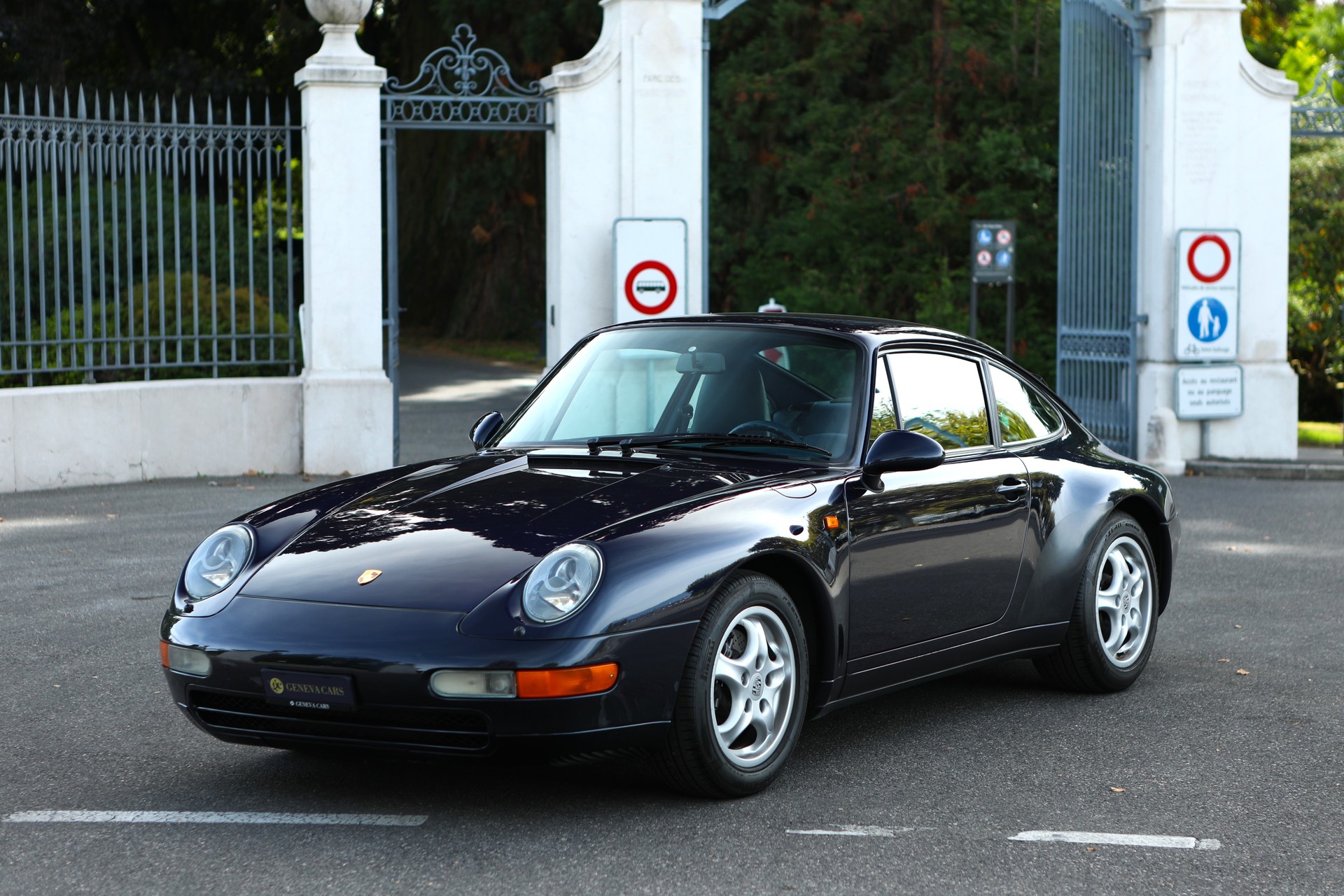 PORSCHE 911 Carrera 2 993-image-4