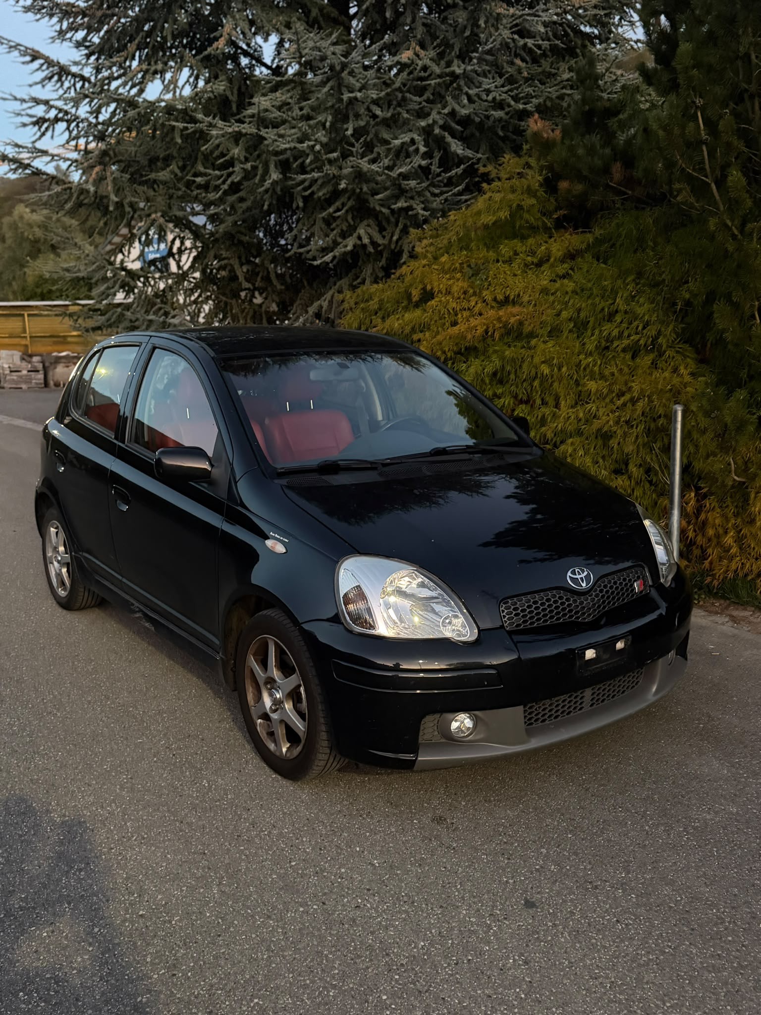 TOYOTA Yaris 1.5 TS-image-8