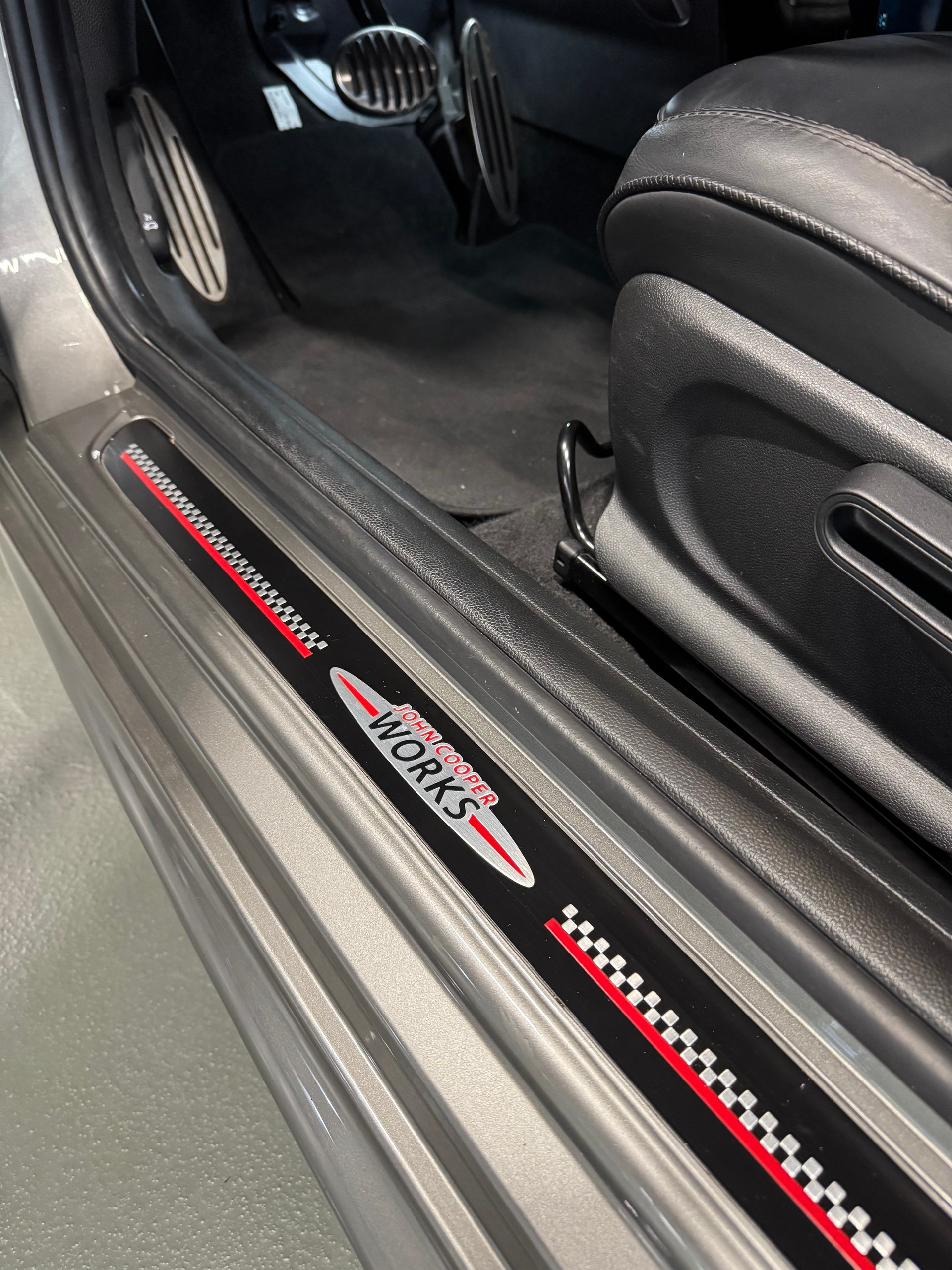 MINI Cooper John Cooper Works DKG-image-14