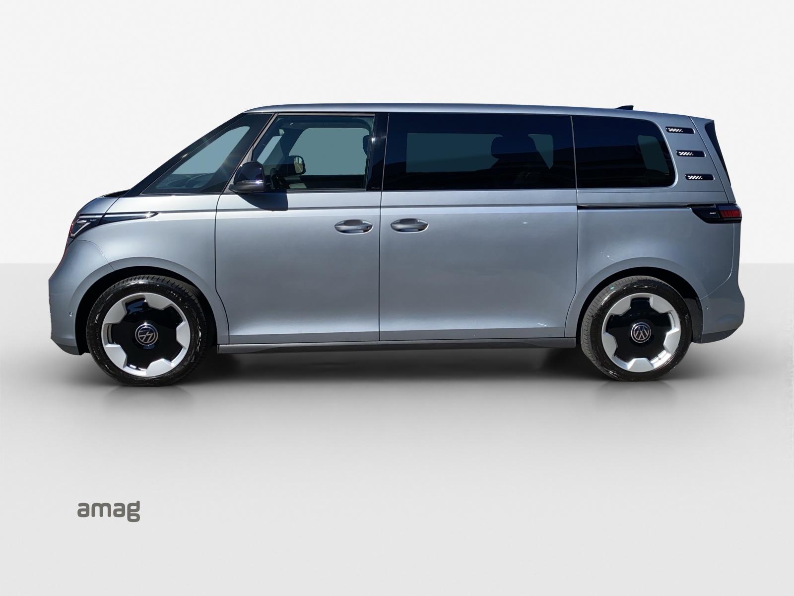 VW ID.Buzz LWB Pro 4 Motion-image-1