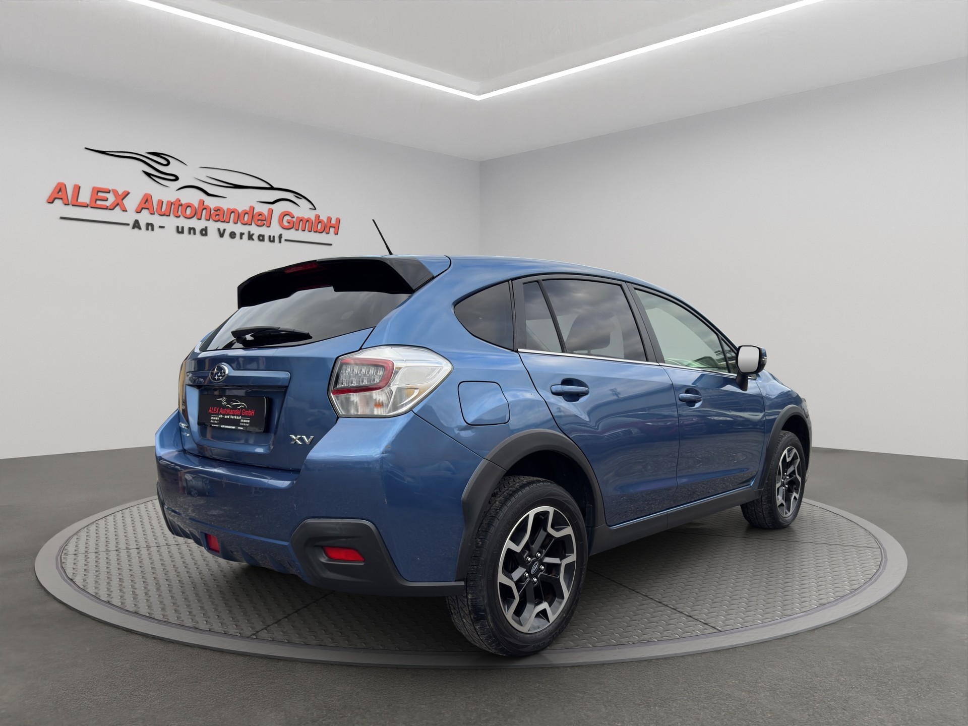 SUBARU XV 1.6 Swiss Two AWD CVT (Finanzierung möglich)-image-4