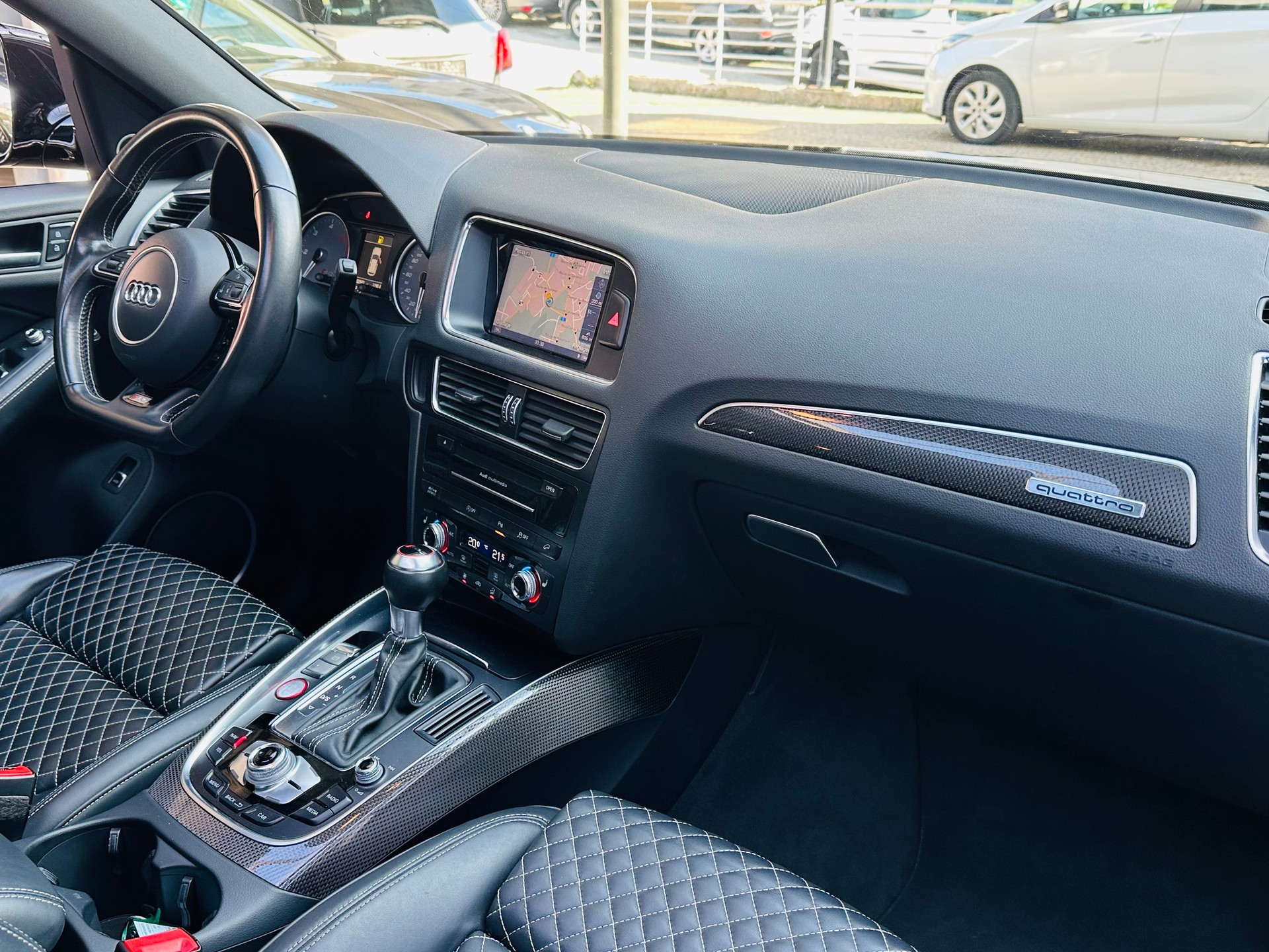 AUDI SQ5 3.0 TDI quattro tiptronic-image-16