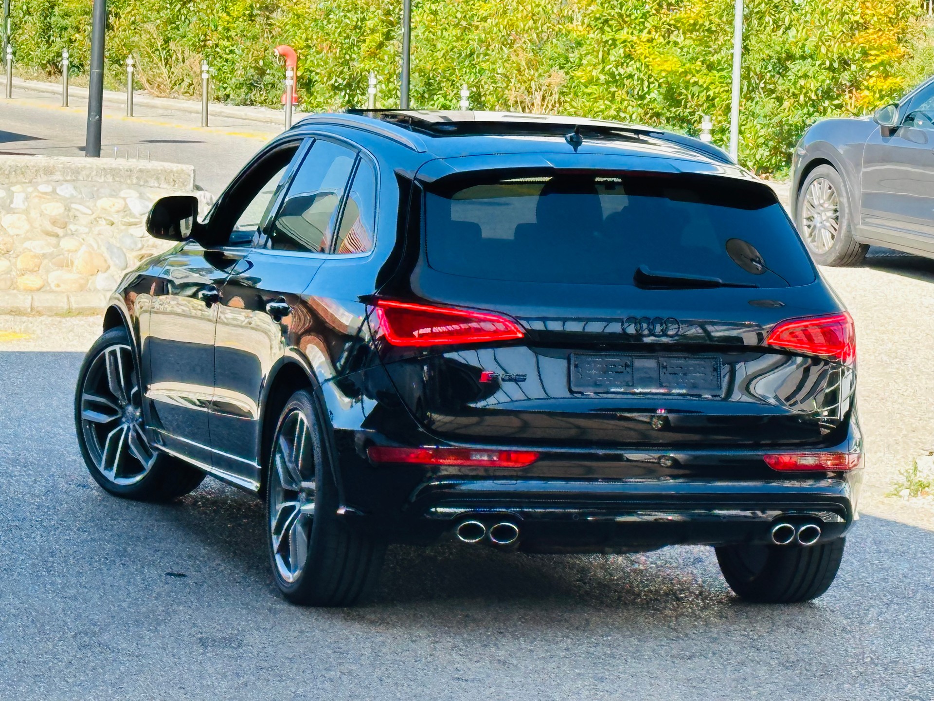 AUDI SQ5 3.0 TDI quattro tiptronic-image-9