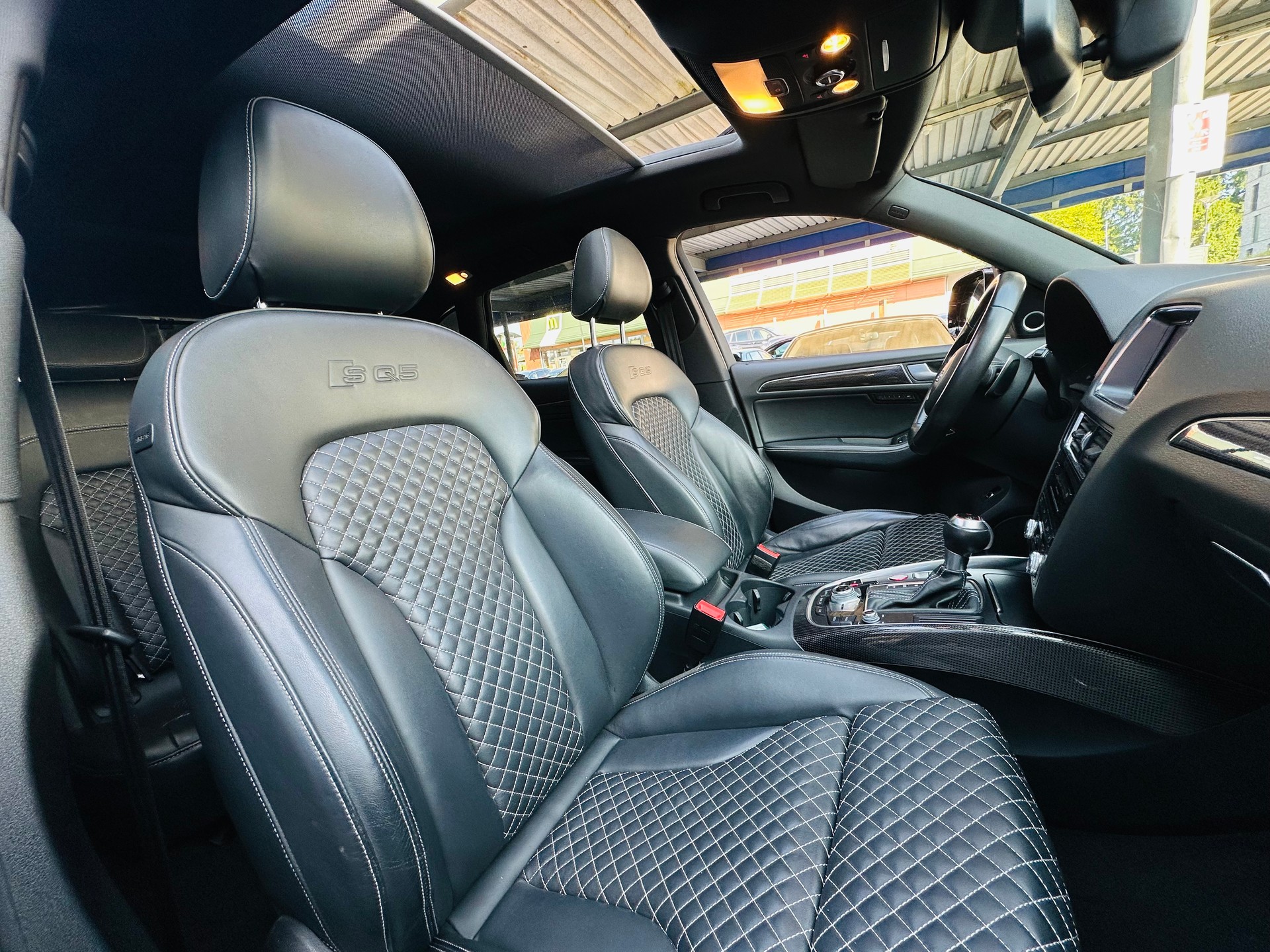 AUDI SQ5 3.0 TDI quattro tiptronic-image-14