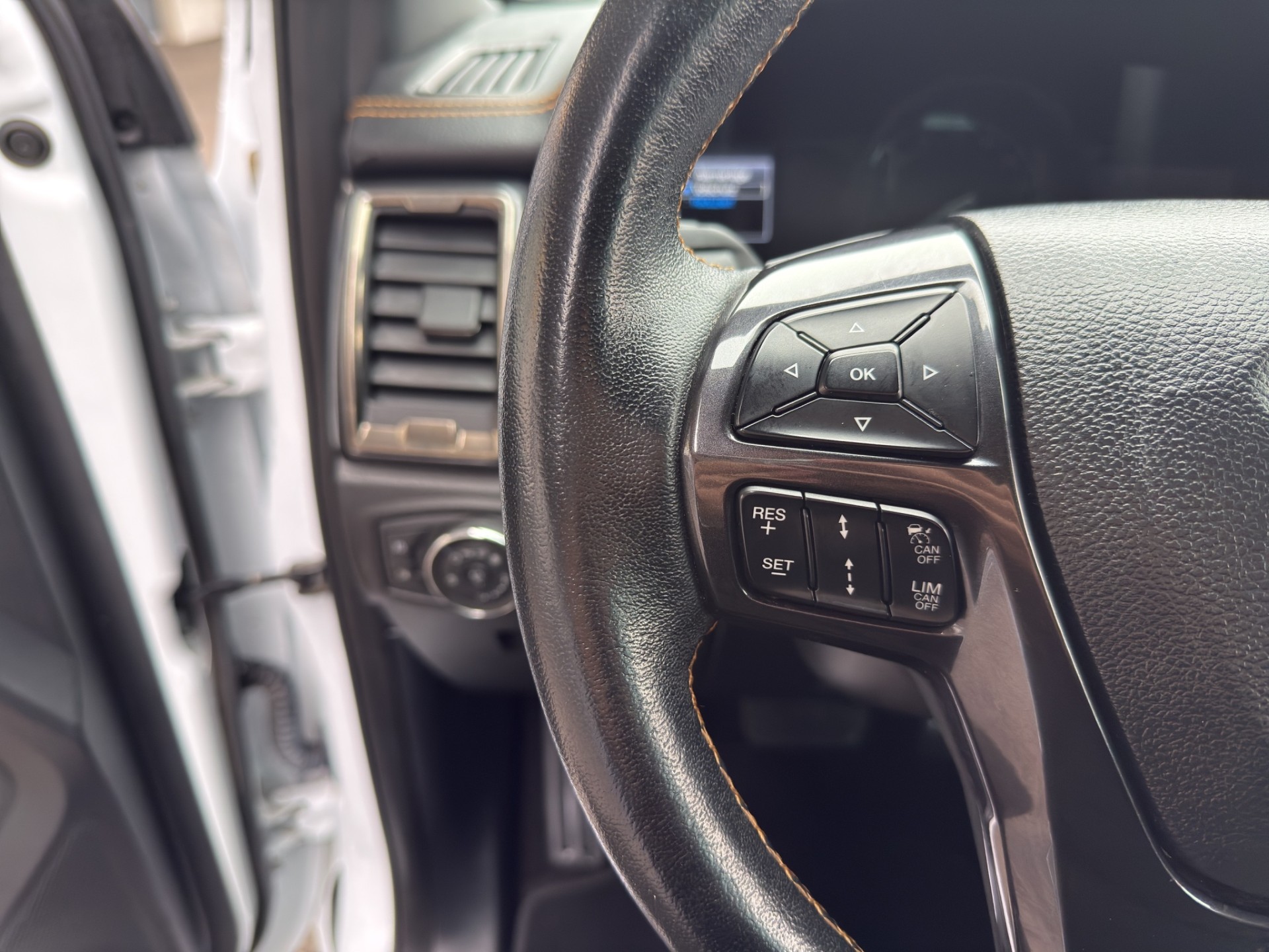 FORD Ranger DKab.Pick-up 2.0 EcoBlue 4x4 Wildtrak-image-10