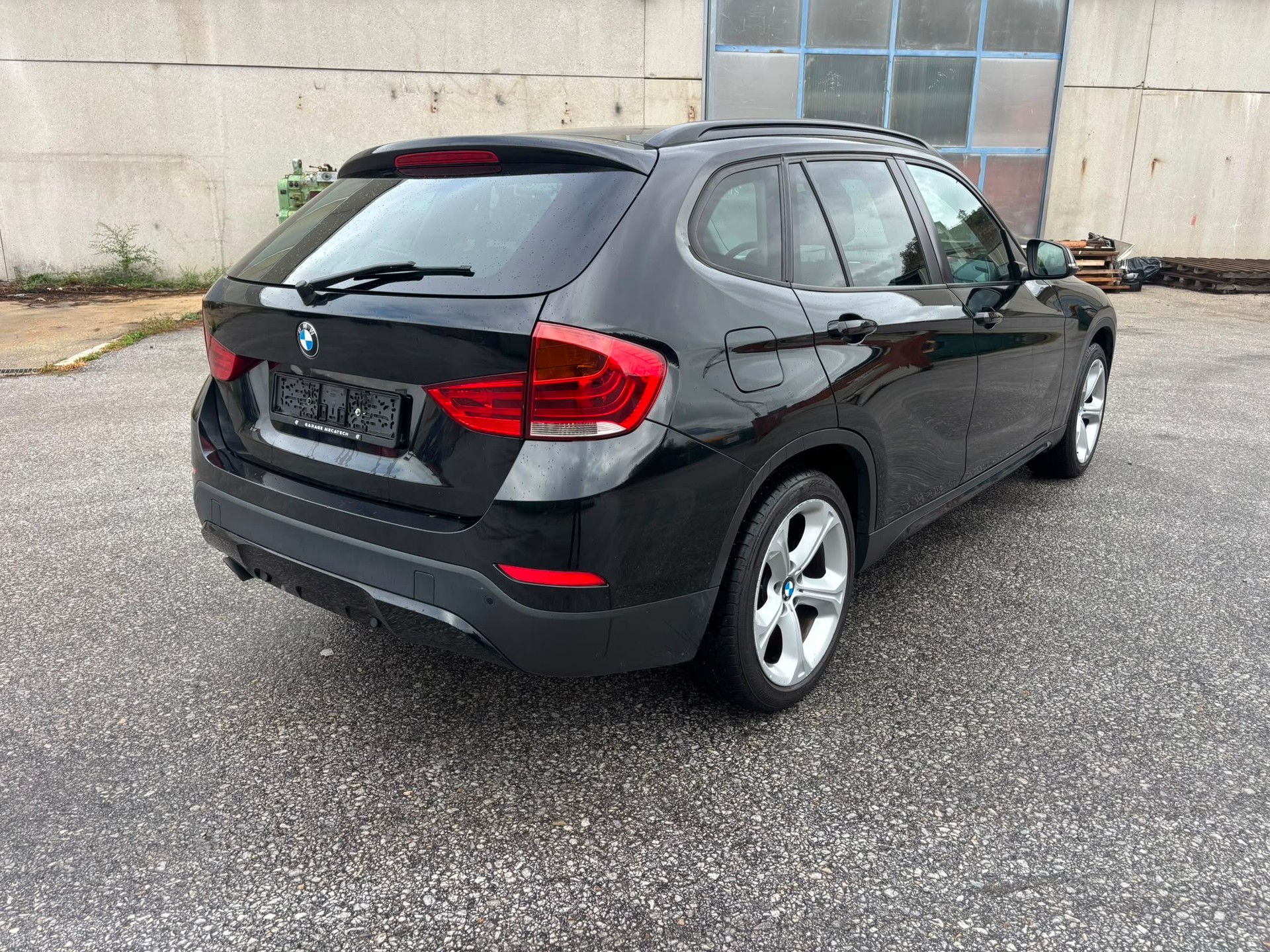 BMW X1 xDrive 20d xLine-image-4