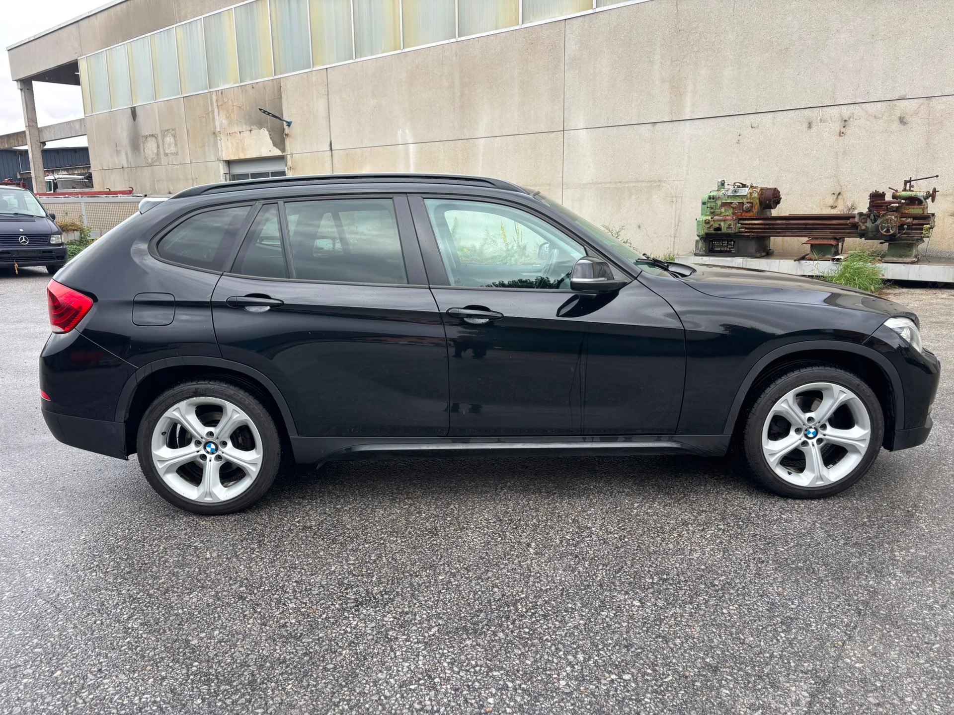 BMW X1 xDrive 20d xLine-image-3