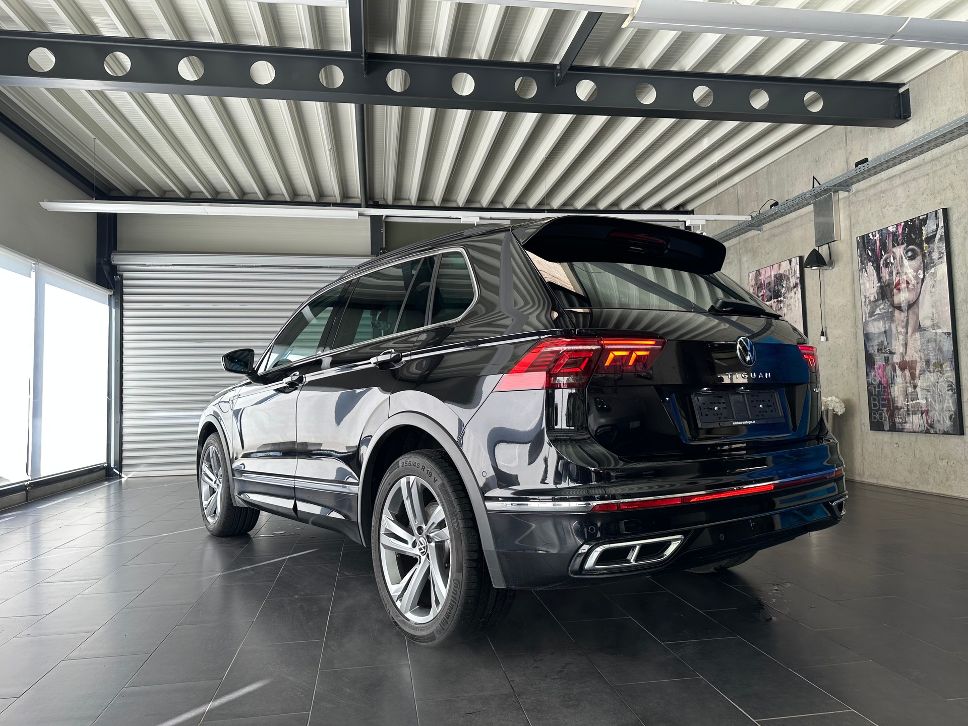 VW Tiguan 1.4 TSI PHEV R-Line DSG 2WD-image-18
