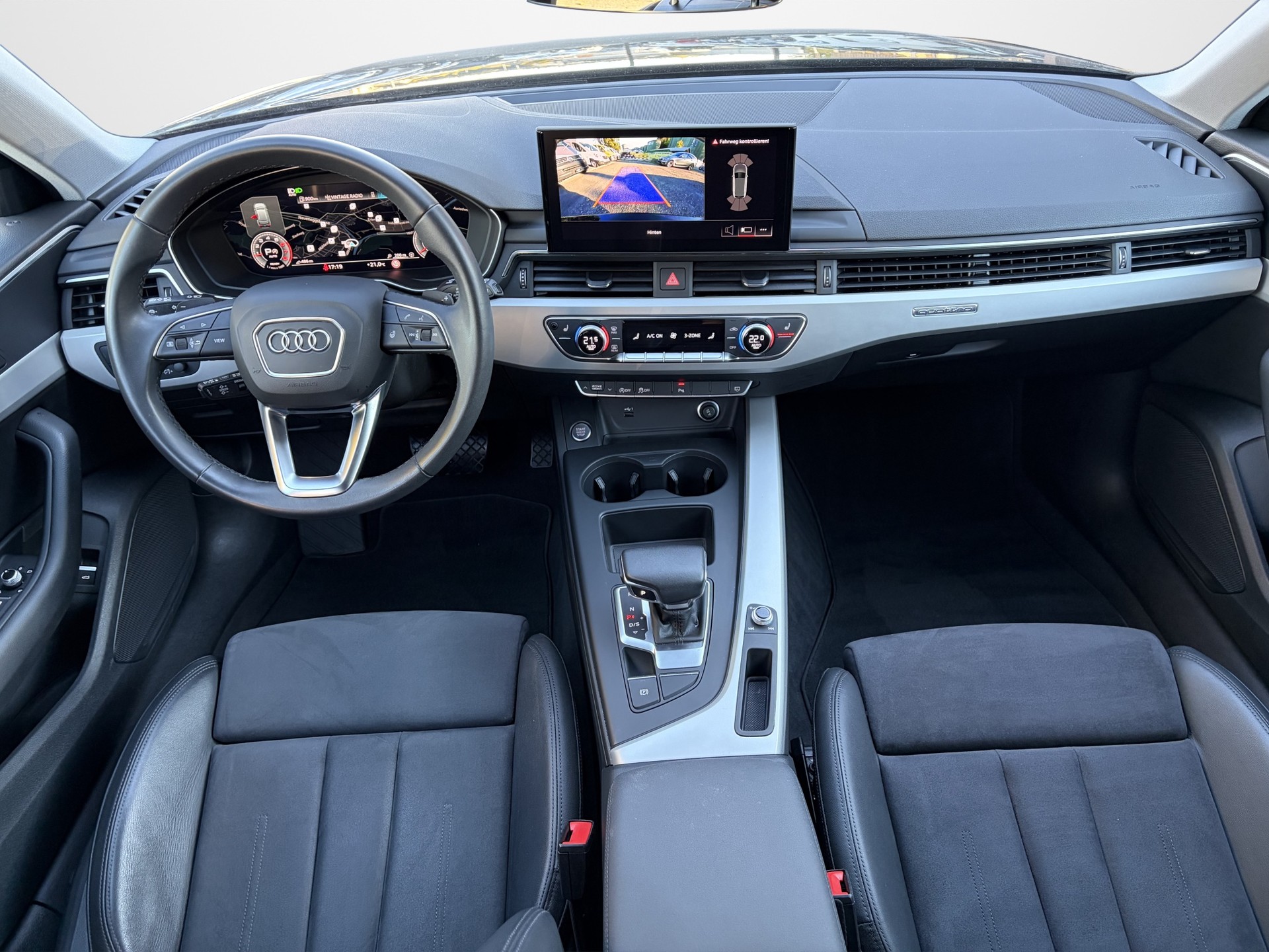 AUDI A4 Avant 40 TFSI S-tronic quattro-image-10