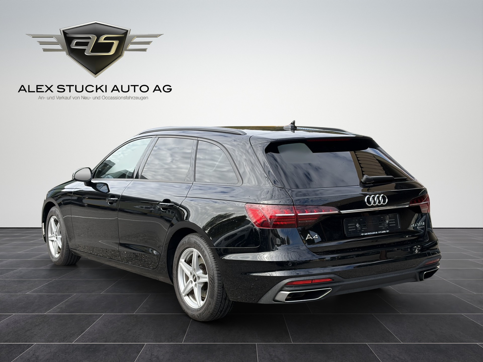 AUDI A4 Avant 40 TFSI S-tronic quattro-image-4