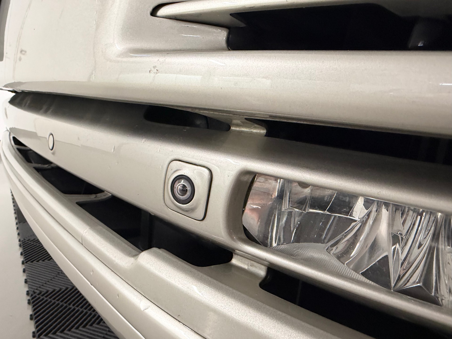 LAND ROVER Range Rover 4.4 SDV8 Vogue Frisch ab MFK & Service-image-9