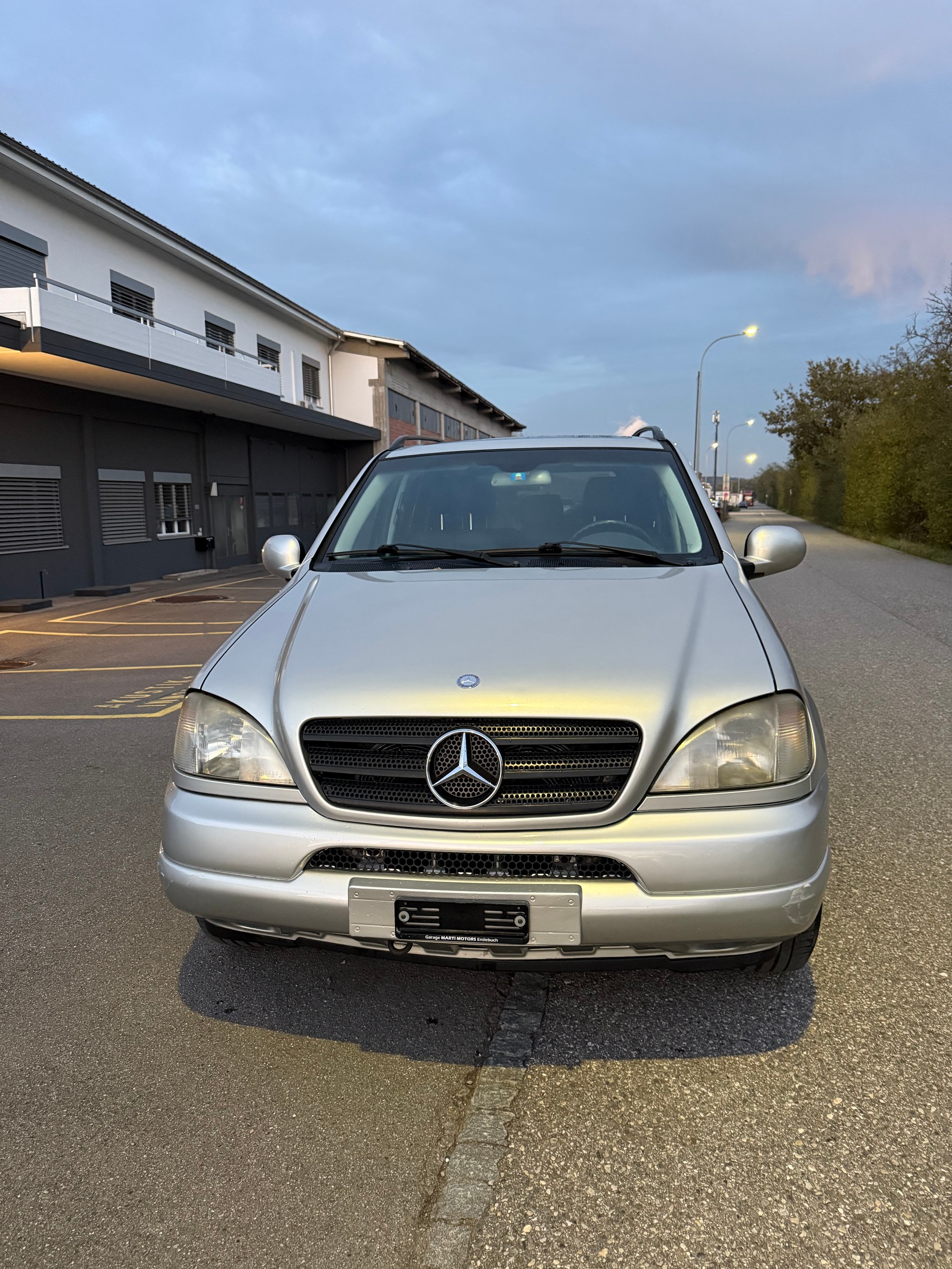 MERCEDES-BENZ ML 430 Automatic-image-1