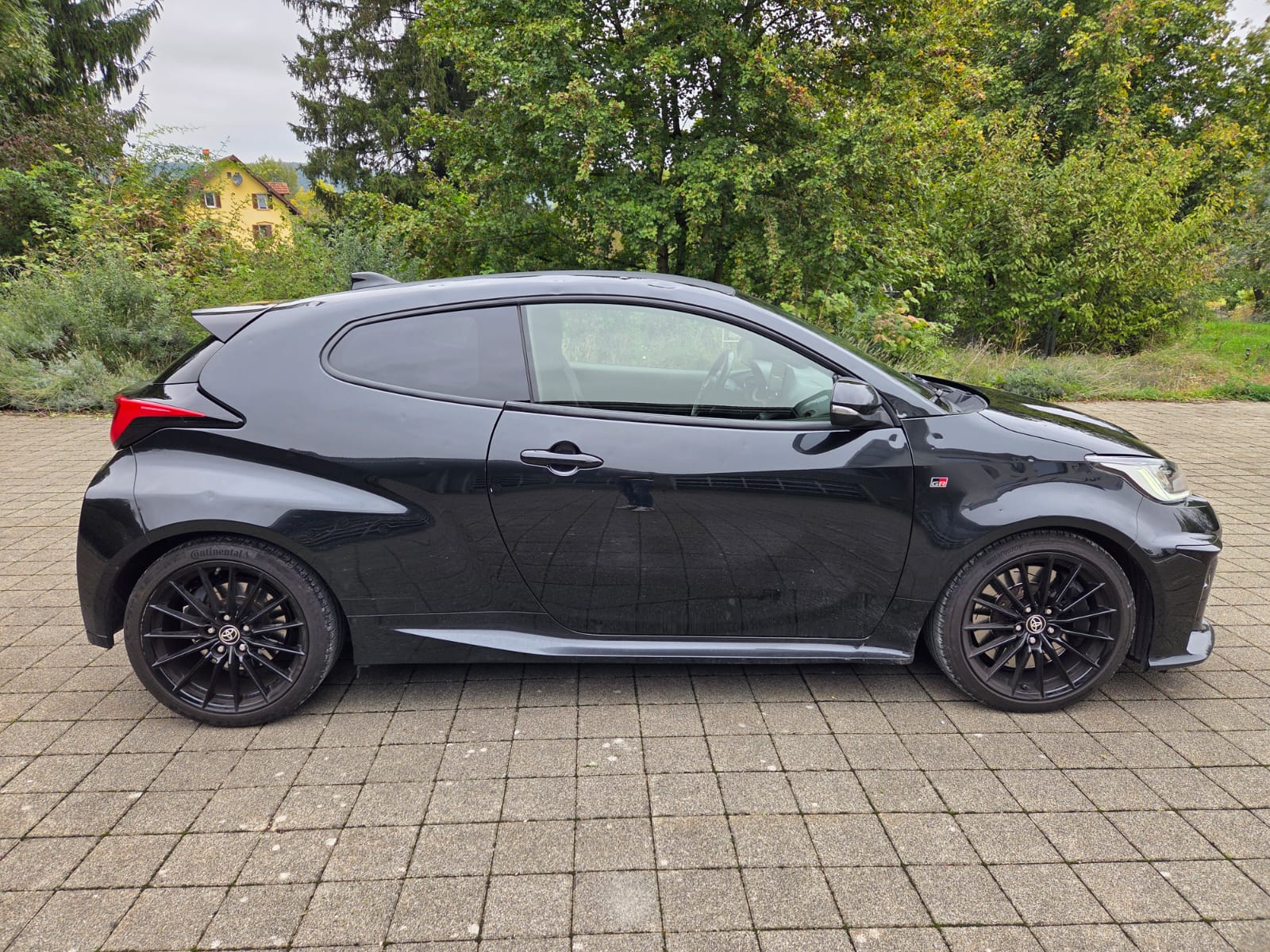 TOYOTA Yaris 1.6 GR Sport-image-5