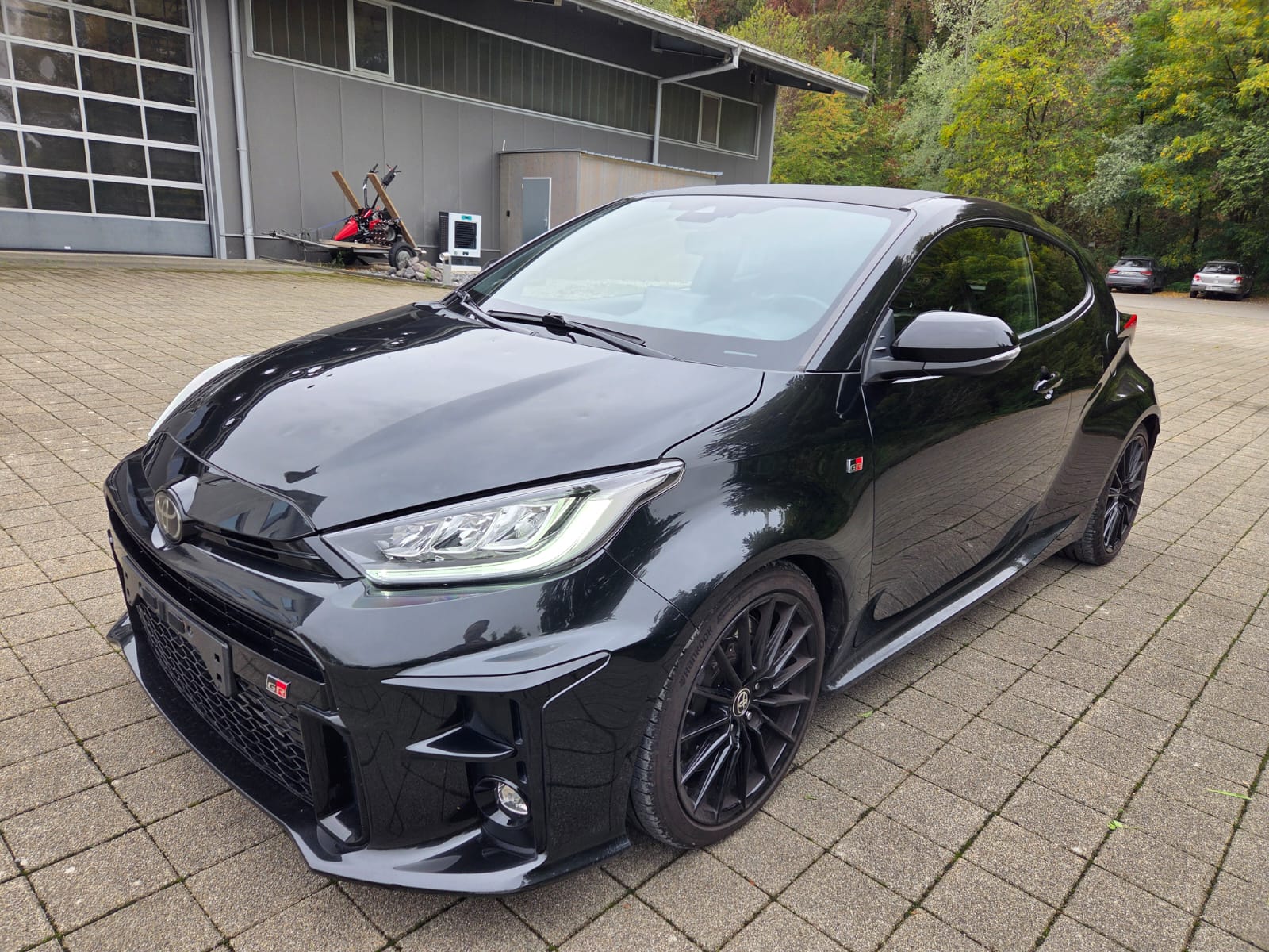 TOYOTA Yaris 1.6 GR Sport