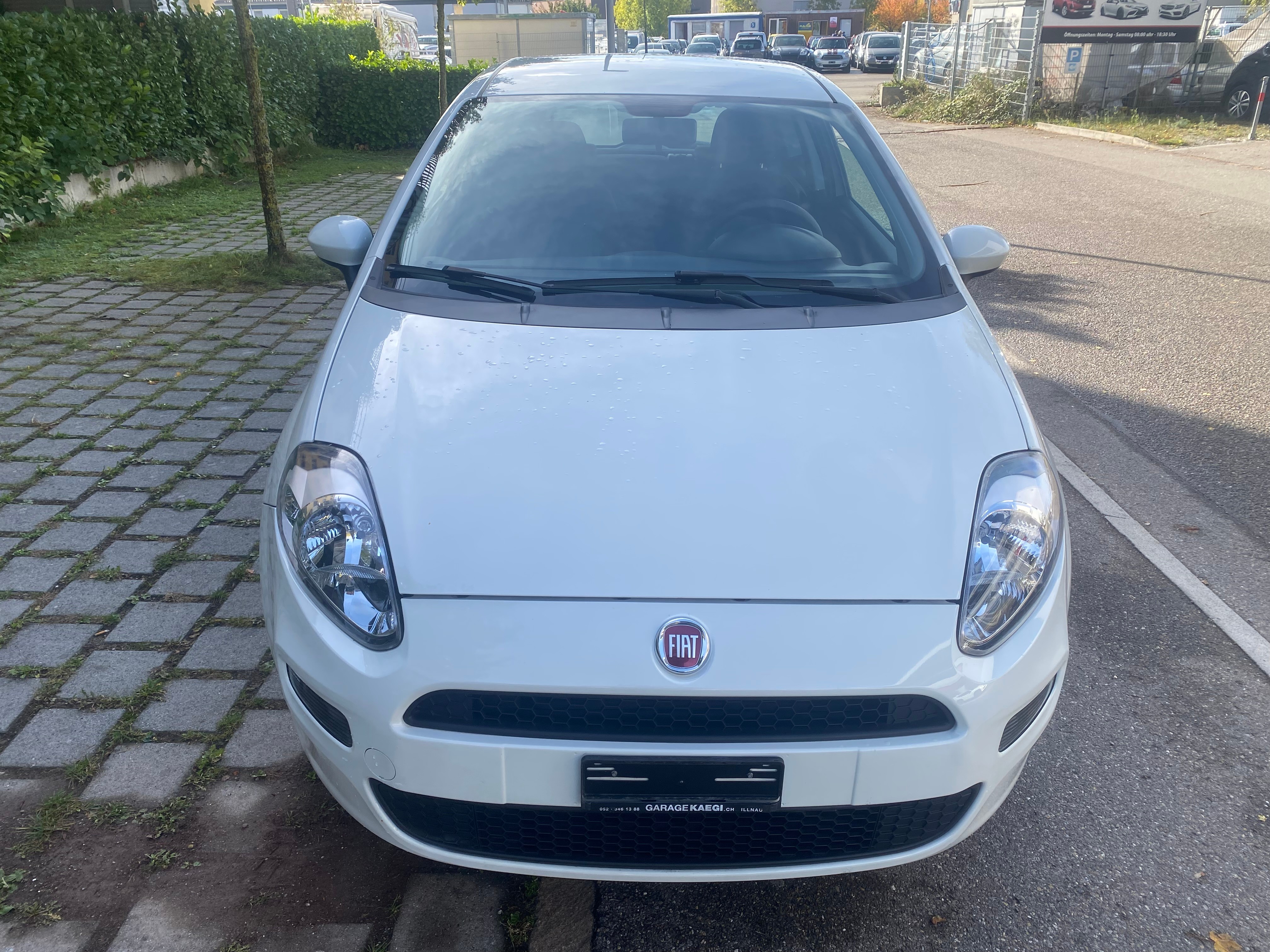 Car photo