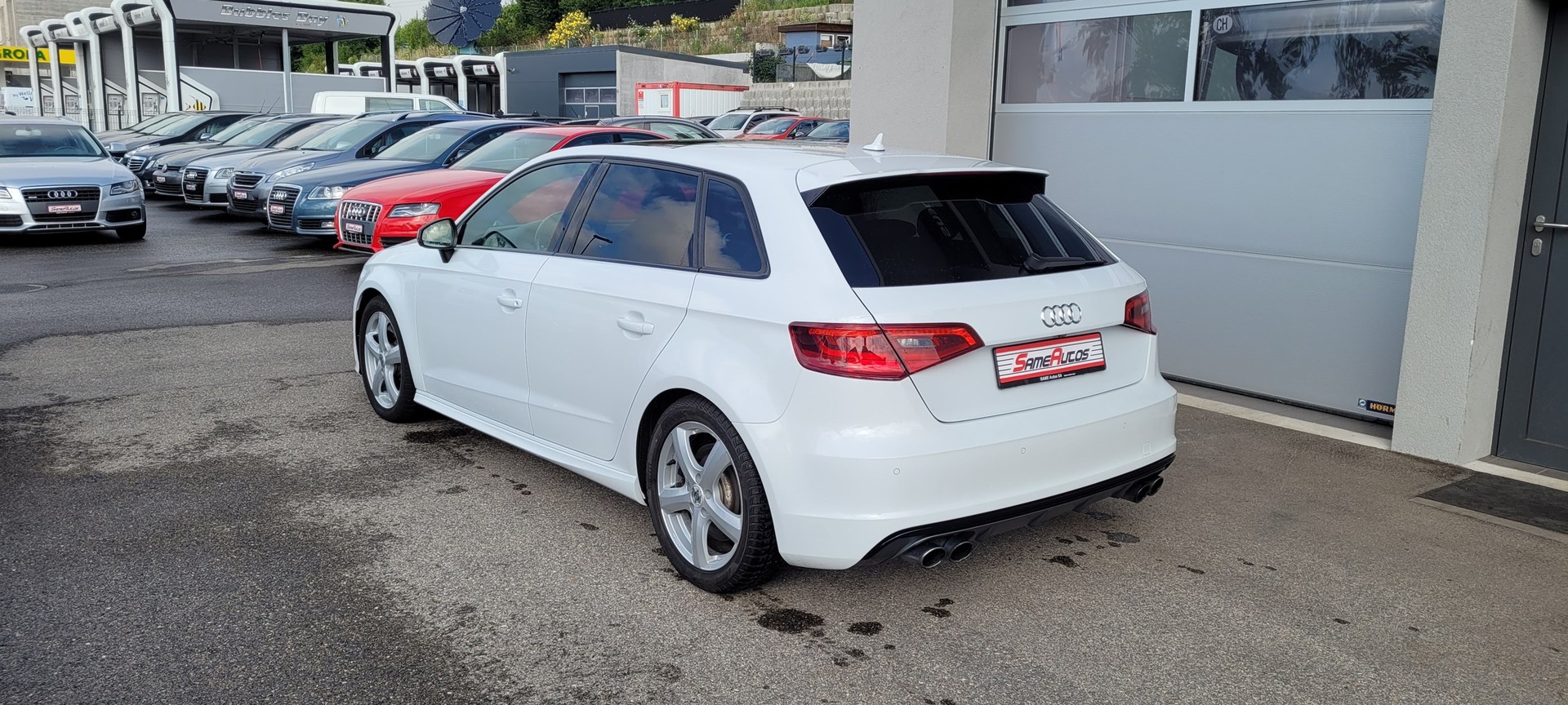 AUDI S3 Sportback 2.0 TFSI quattro S-tronic-image-3
