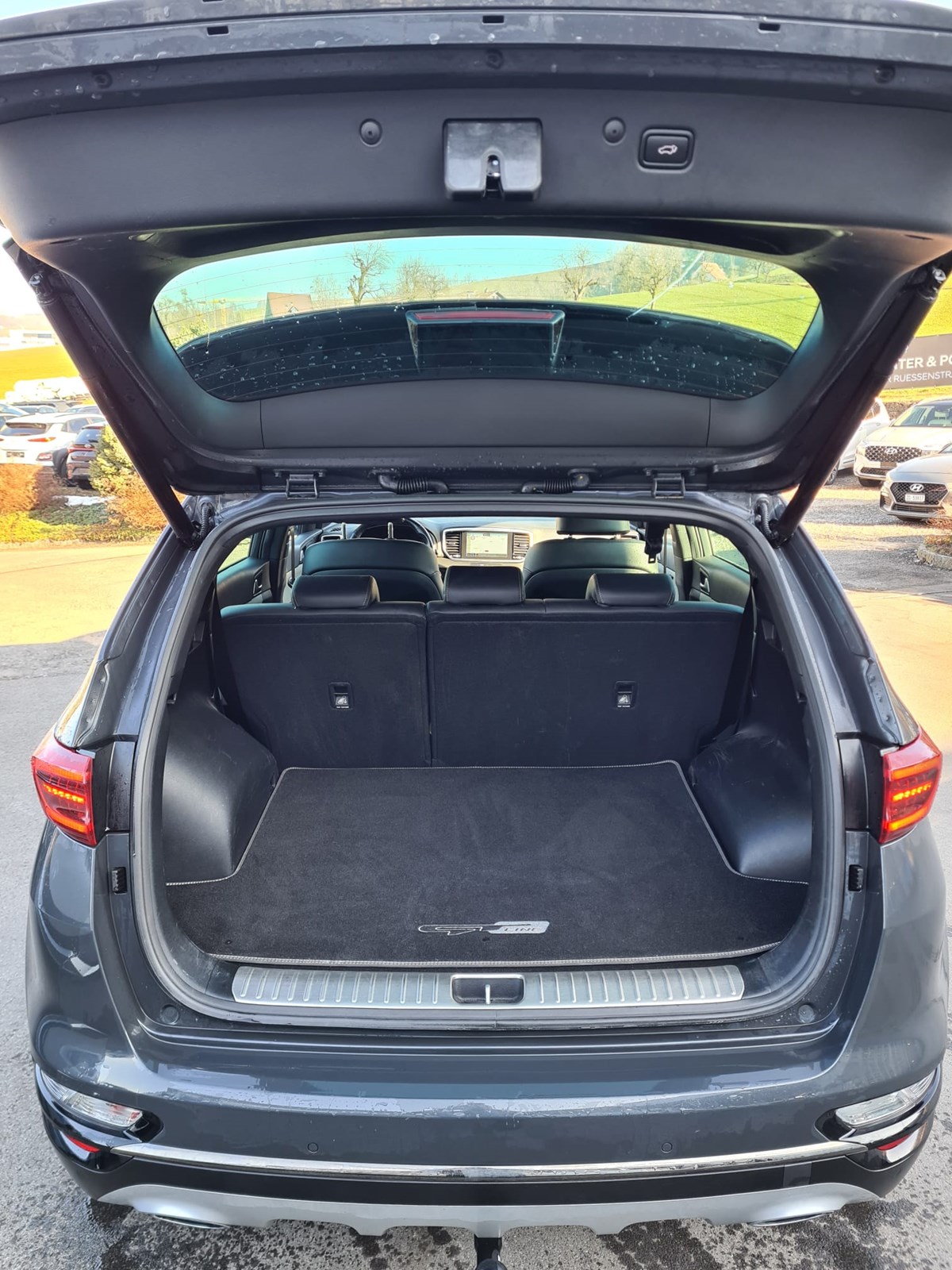 KIA Sportage 2.0CRDi GT Line 4WD Automat-image-9