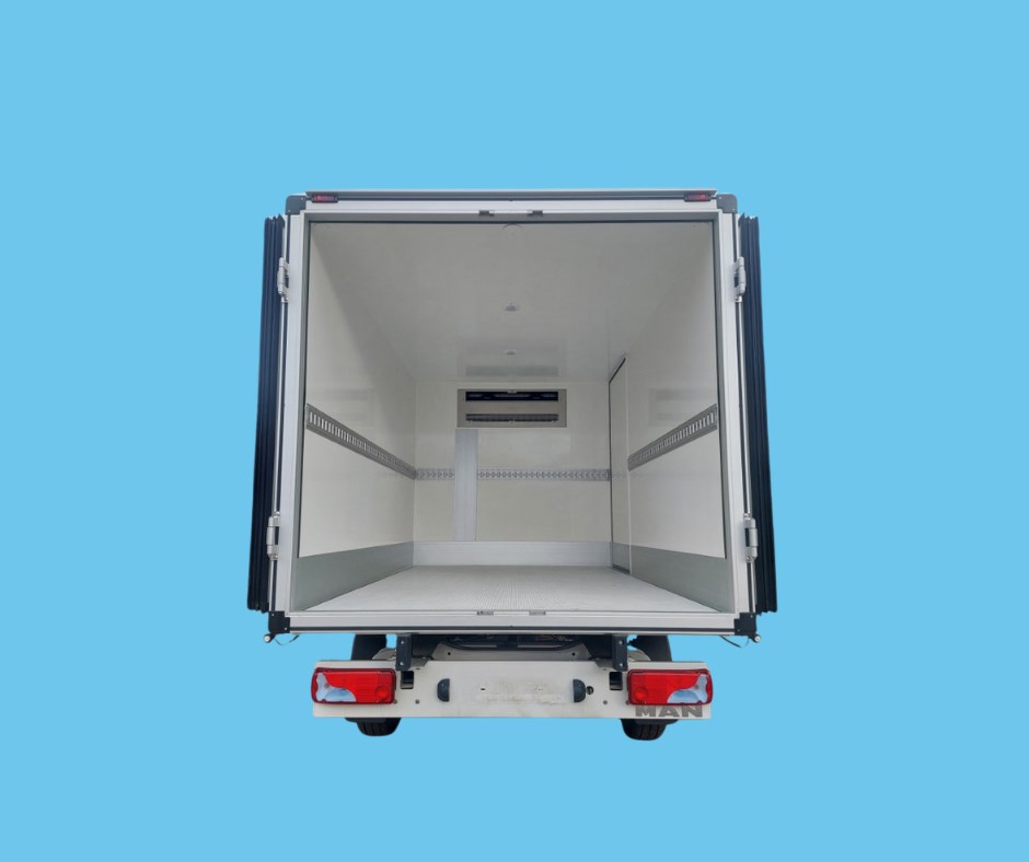 MAN TGE 3.180 4x4 Standard A-image-6