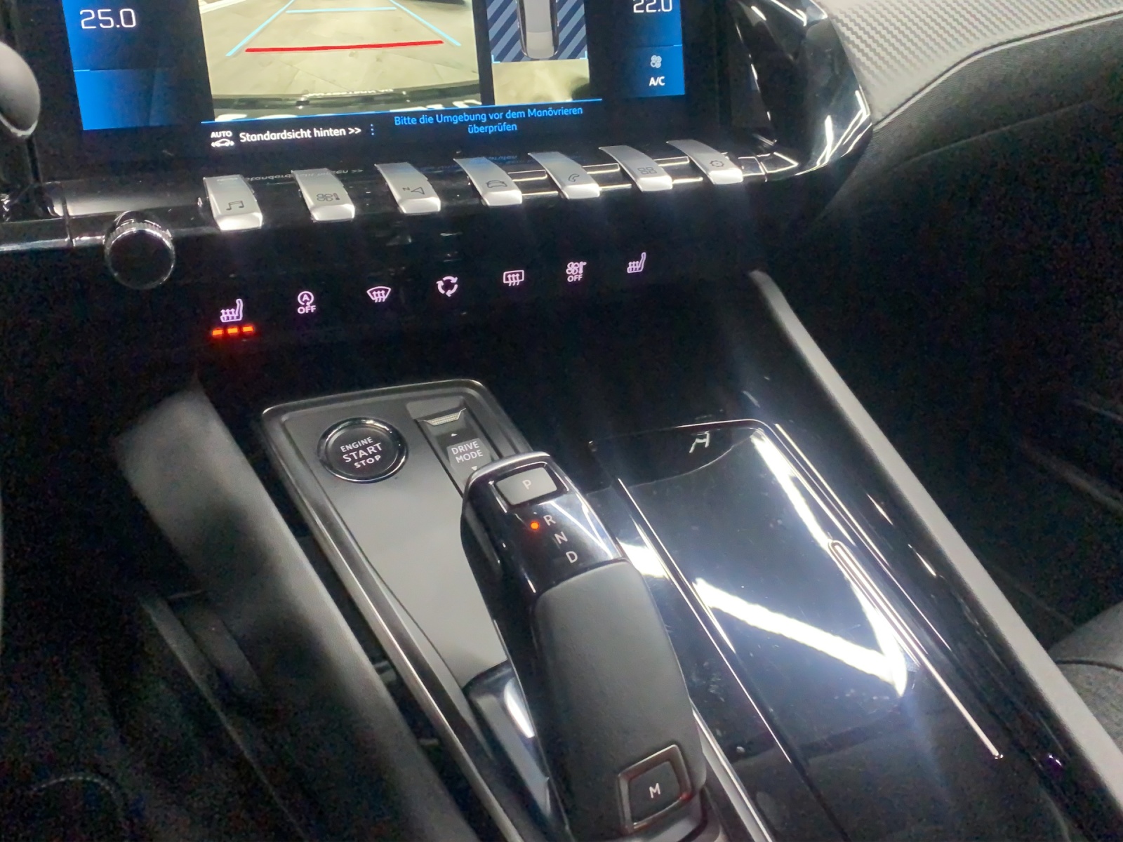 PEUGEOT 508 1.2 PureTech Allure Pack EAT8-image-15