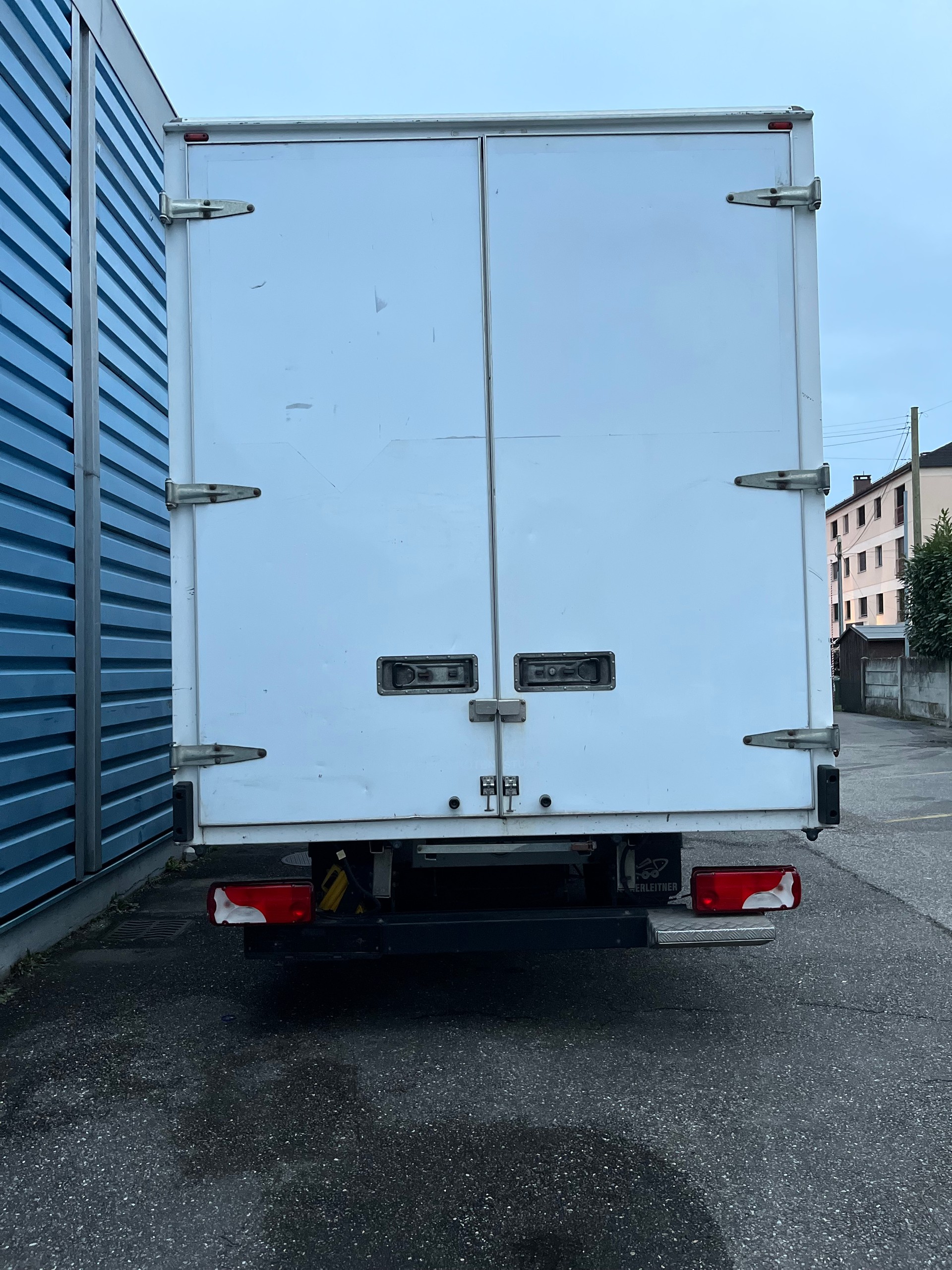 MERCEDES-BENZ Sprinter 516 CDI Lang-image-3