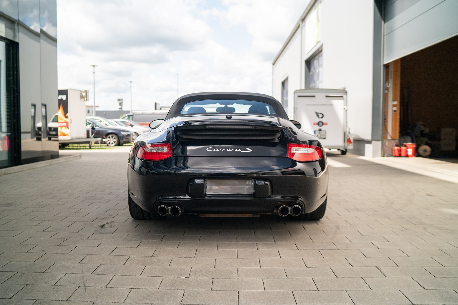 PORSCHE 911 Cabrio Carrera S-image-4