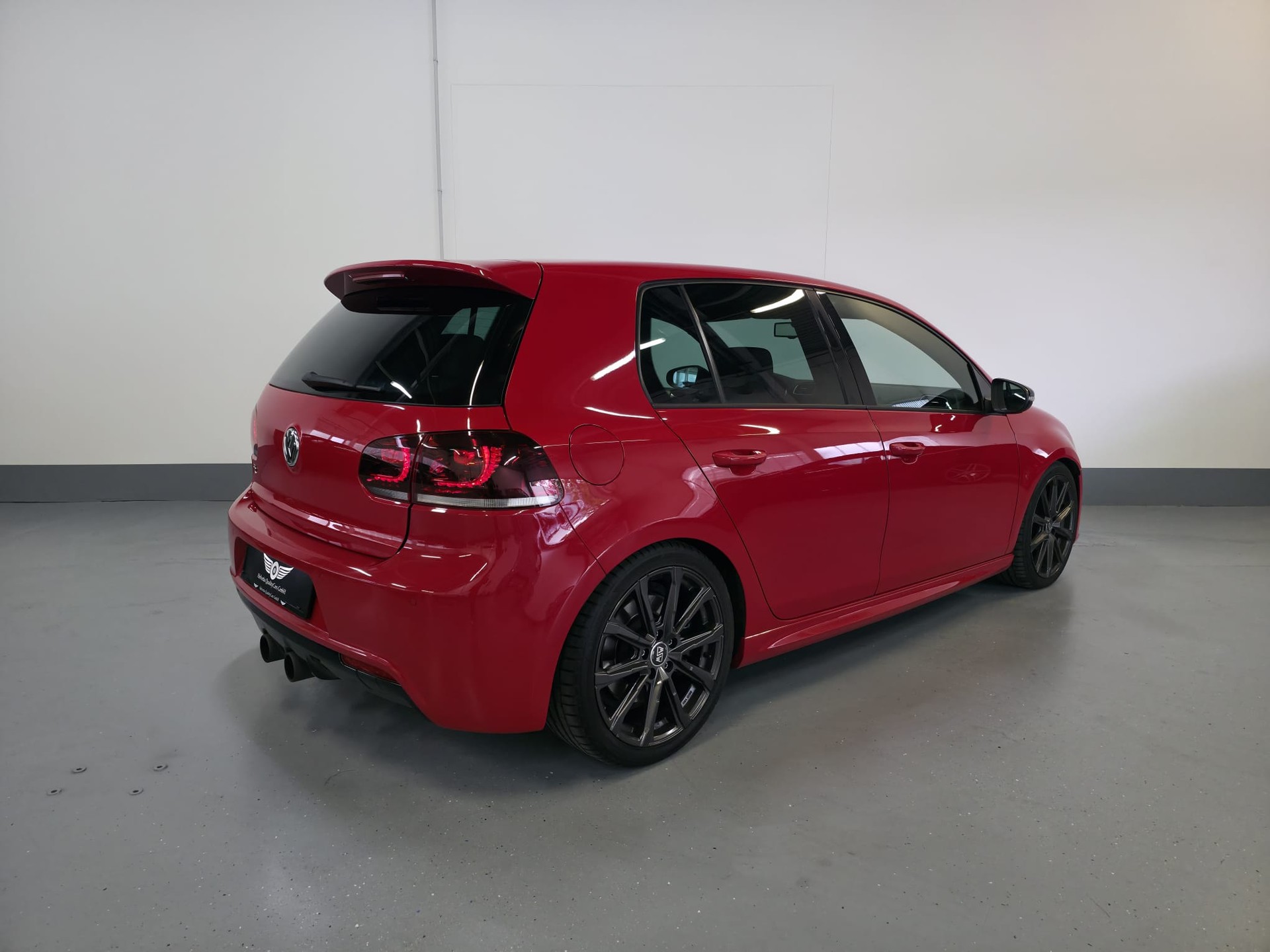 VW Golf 2.0 TSI R 4Motion DSG-image-9