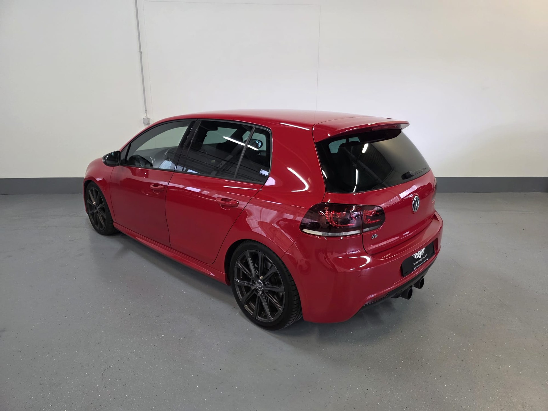 VW Golf 2.0 TSI R 4Motion DSG-image-12