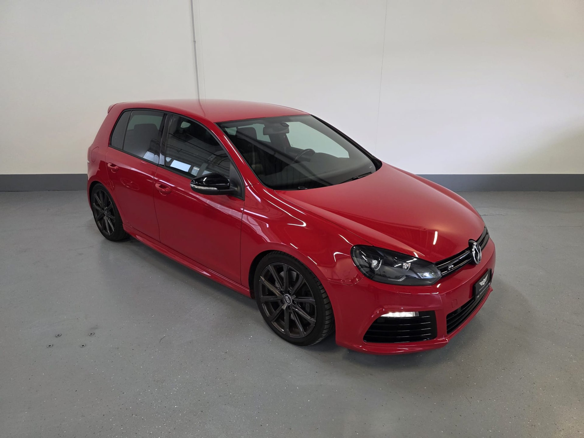 VW Golf 2.0 TSI R 4Motion DSG-image-1