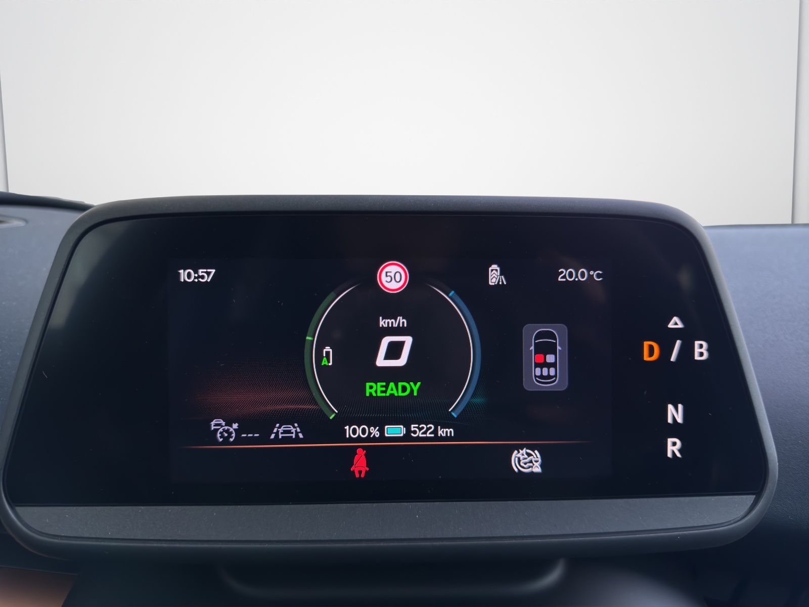 CUPRA Tavascan VZ Type 9-image-12