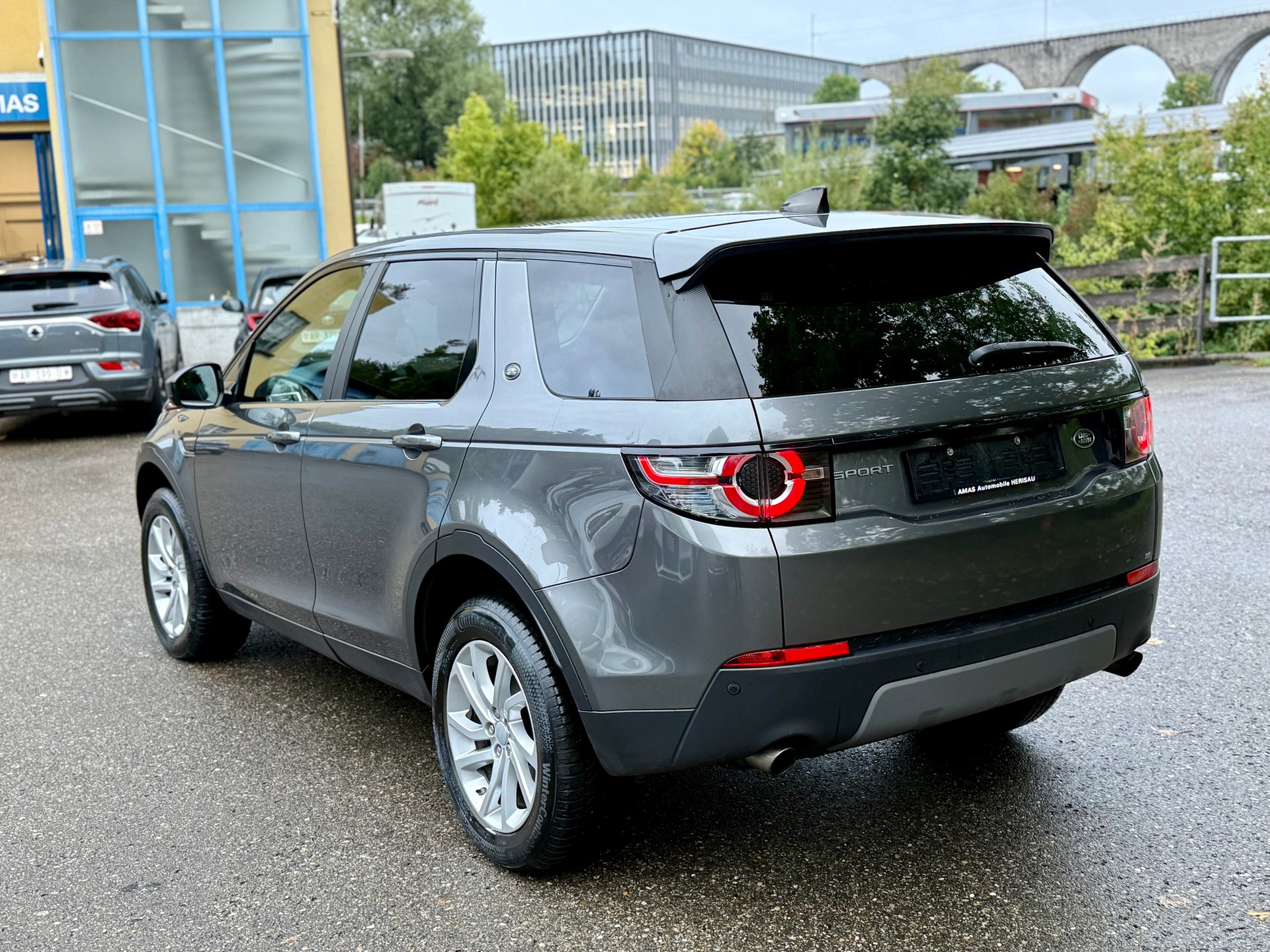 LAND ROVER Discovery Sport 2.0 TD4 SE AT9-image-15