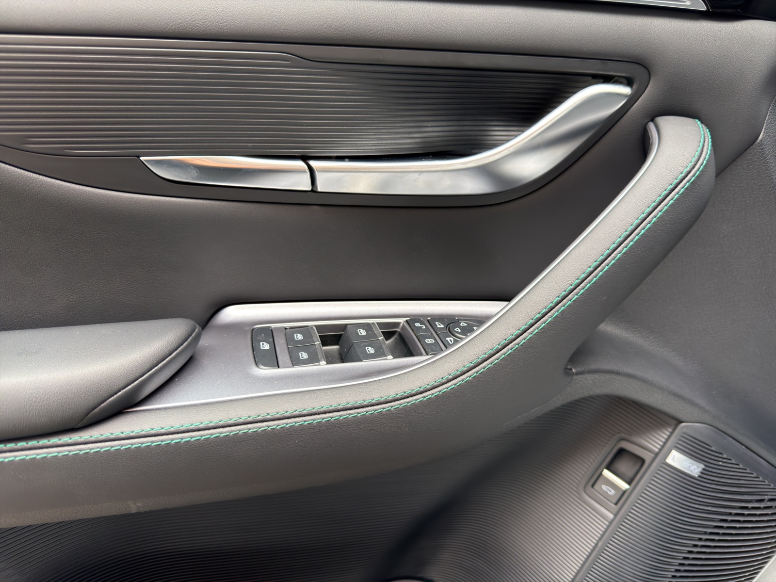BYD Seal U DM-i Design-image-13