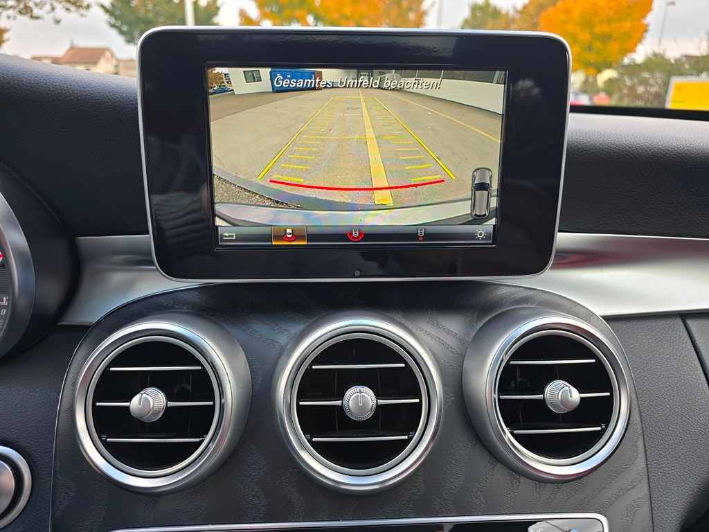 MERCEDES-BENZ C 400 AMG Line 4matic Kombi-image-19